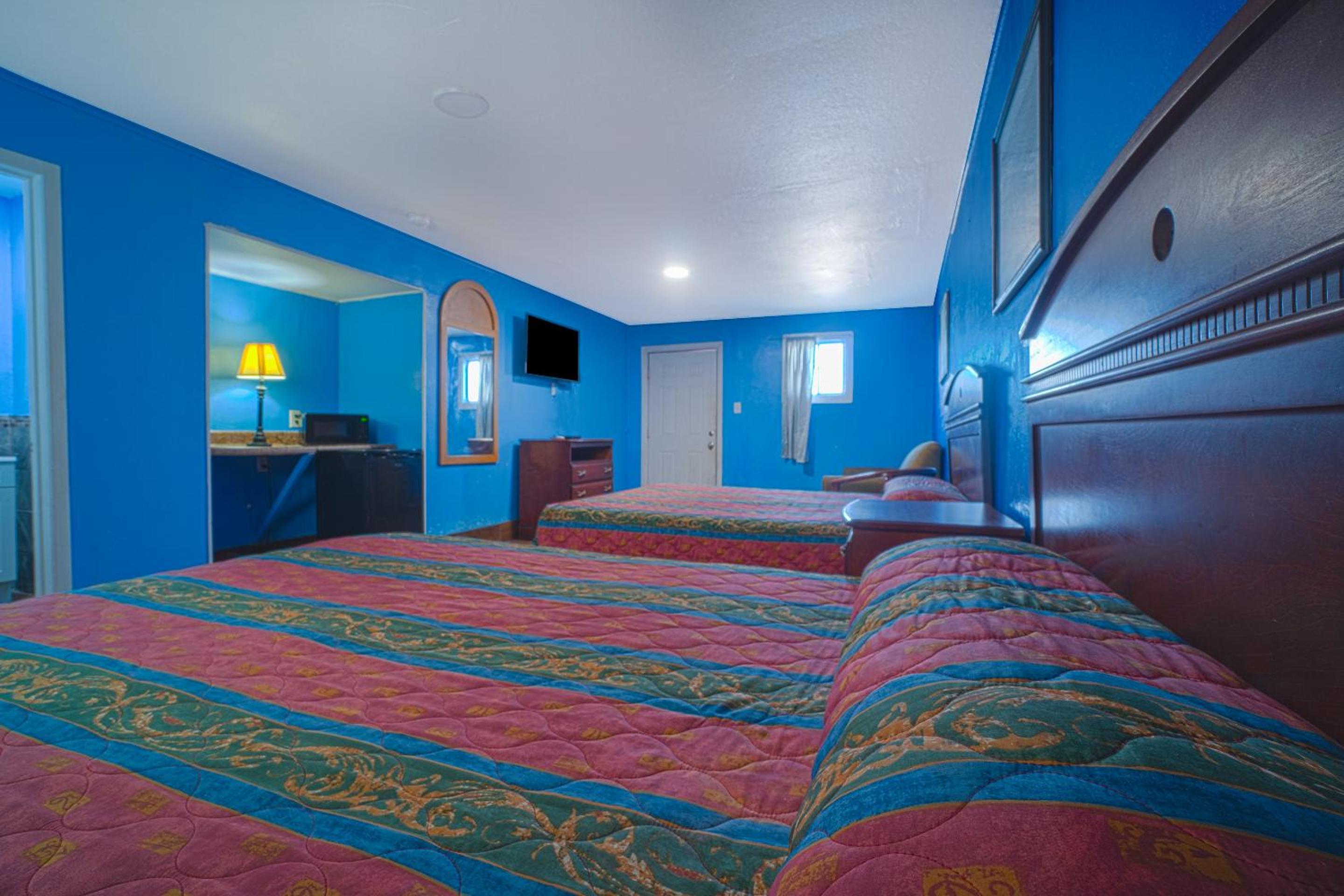 2 King Bed - Photo 3