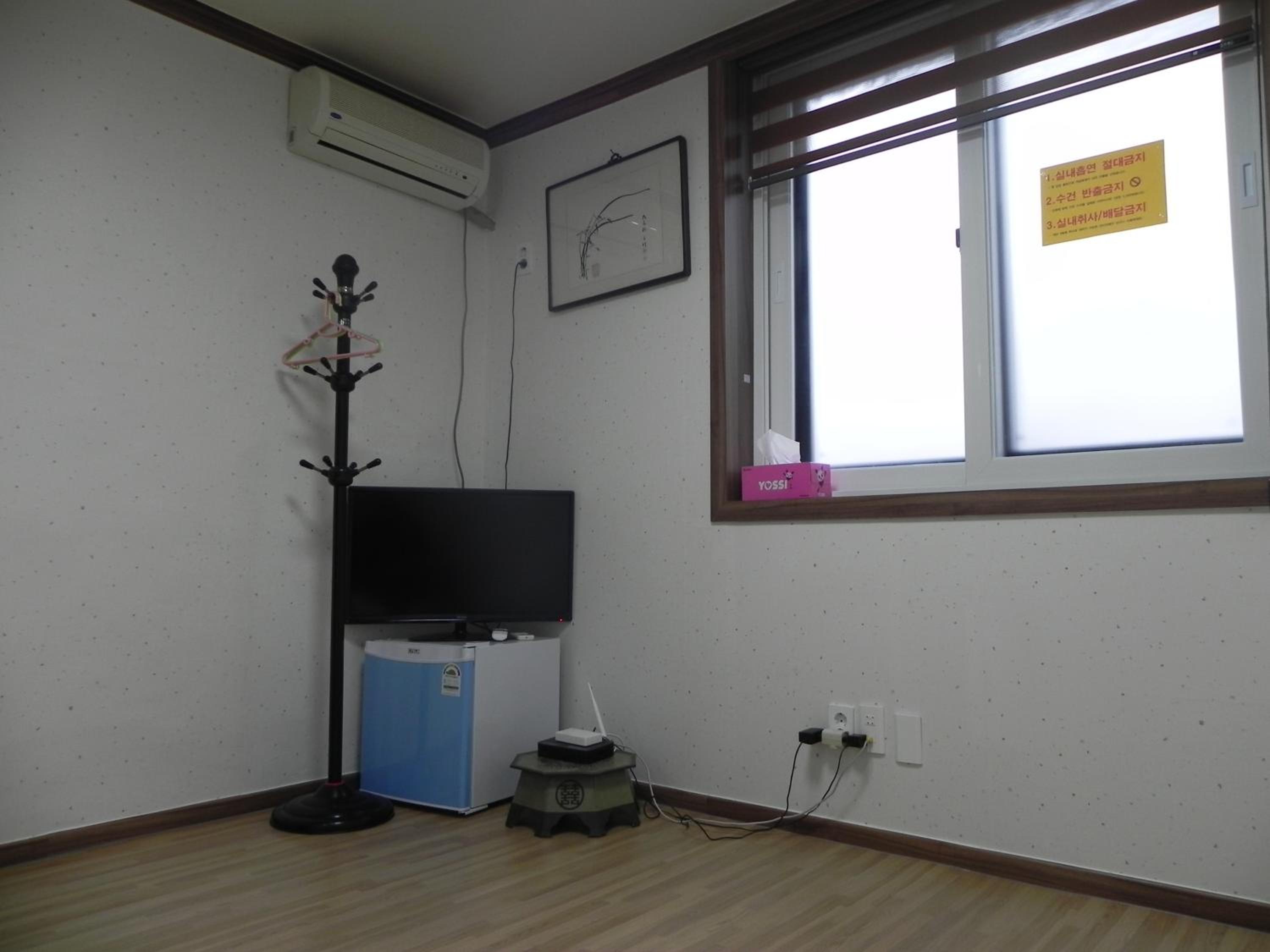 Korean-Style Double Room photo 2