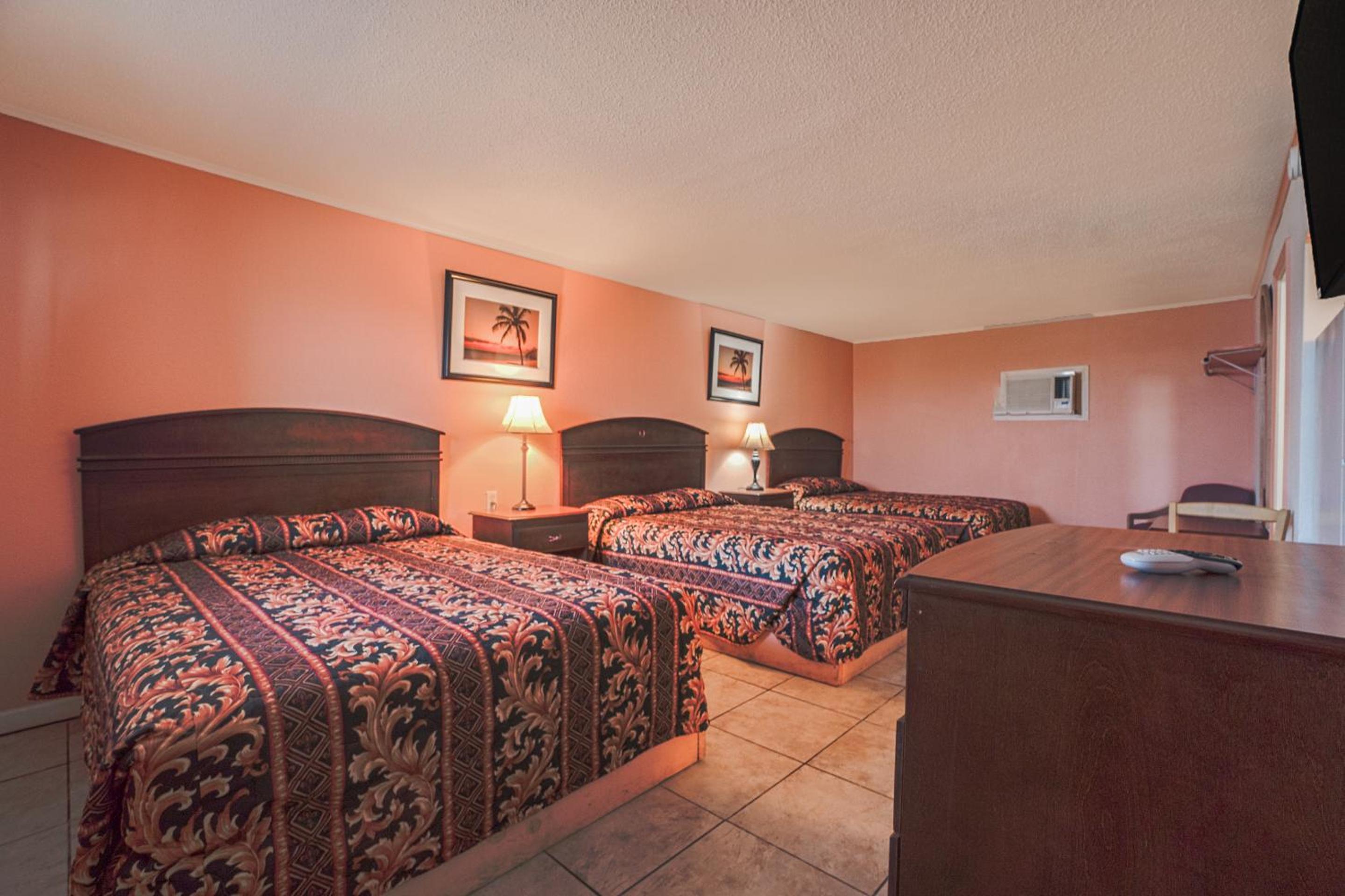 3 Queen Bed - Photo 5