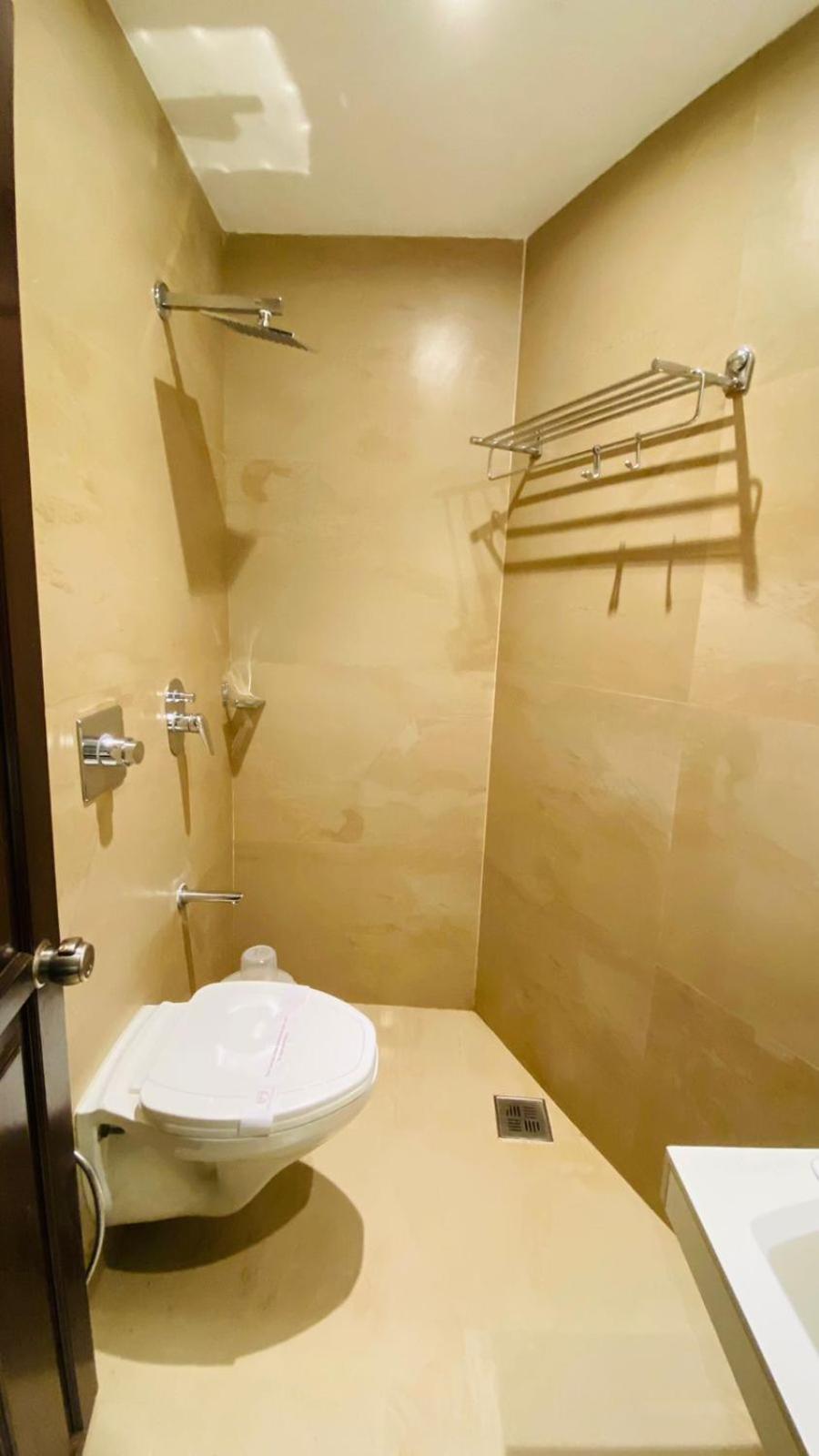 Standard Single Room - Photo 4