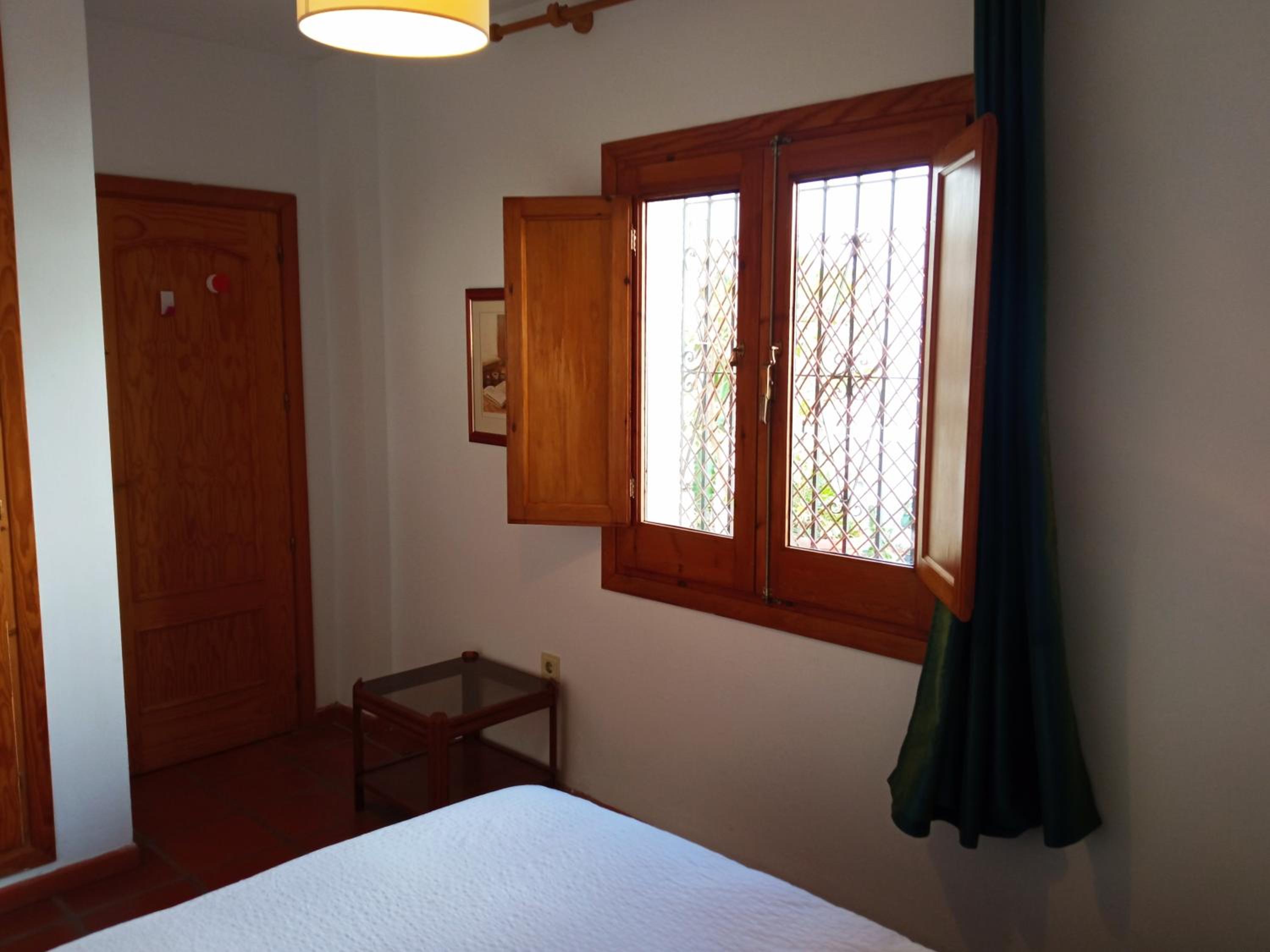 Standard Double Room with Shared Bathroom photo 2