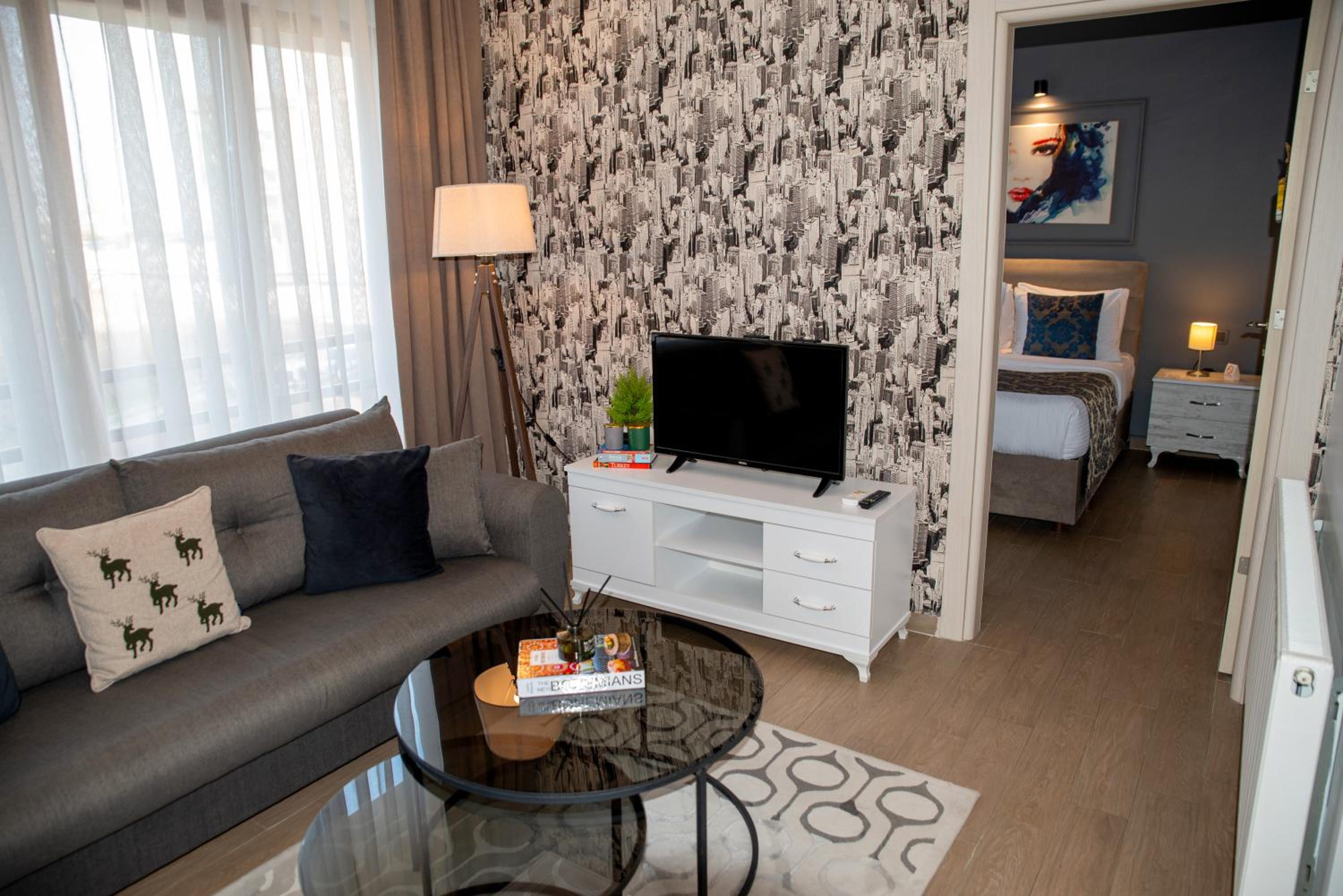 Double Room with Balcony (2 Adults + 1 Child) photo 3