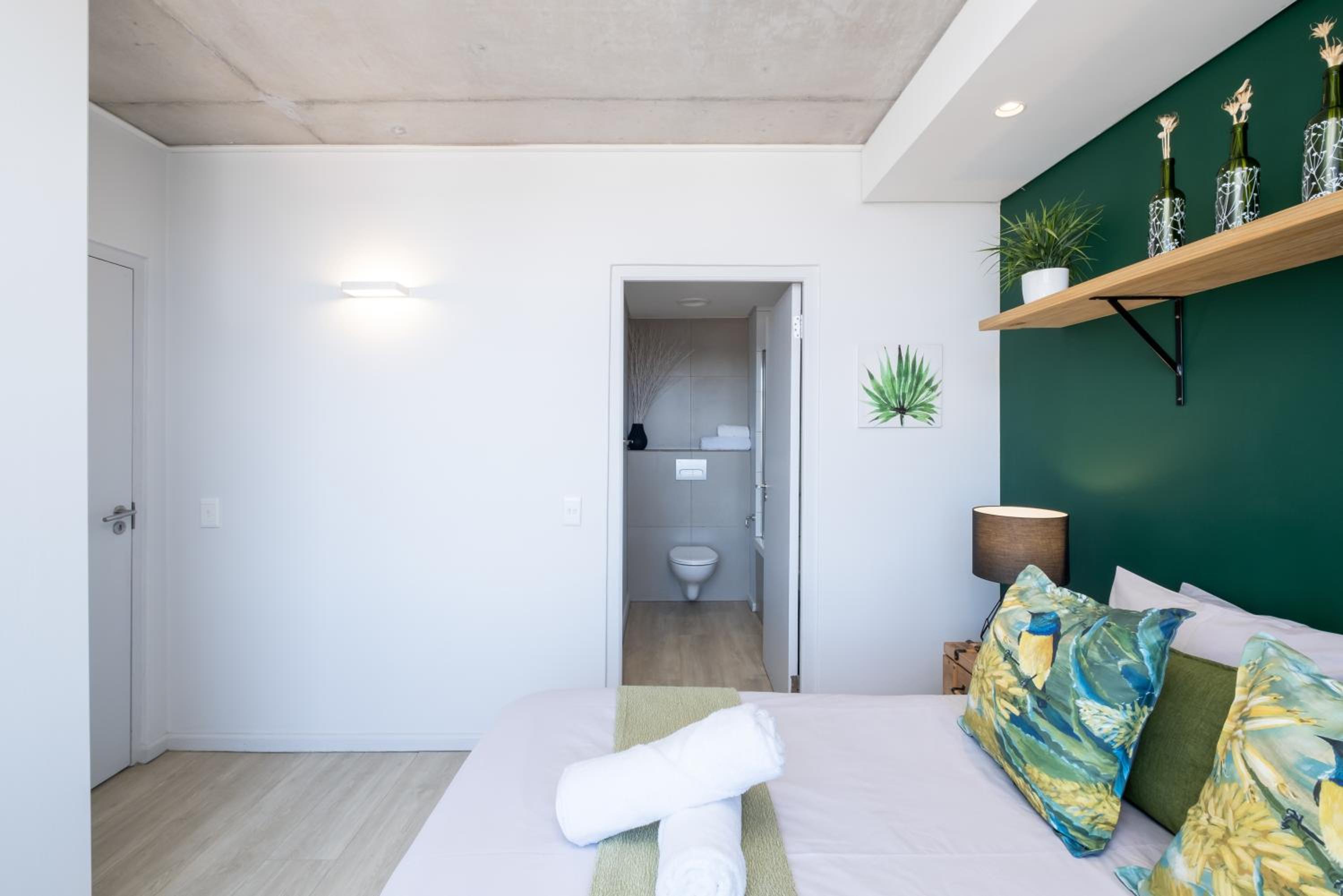 Two-Bedroom Apartment - Photo 45