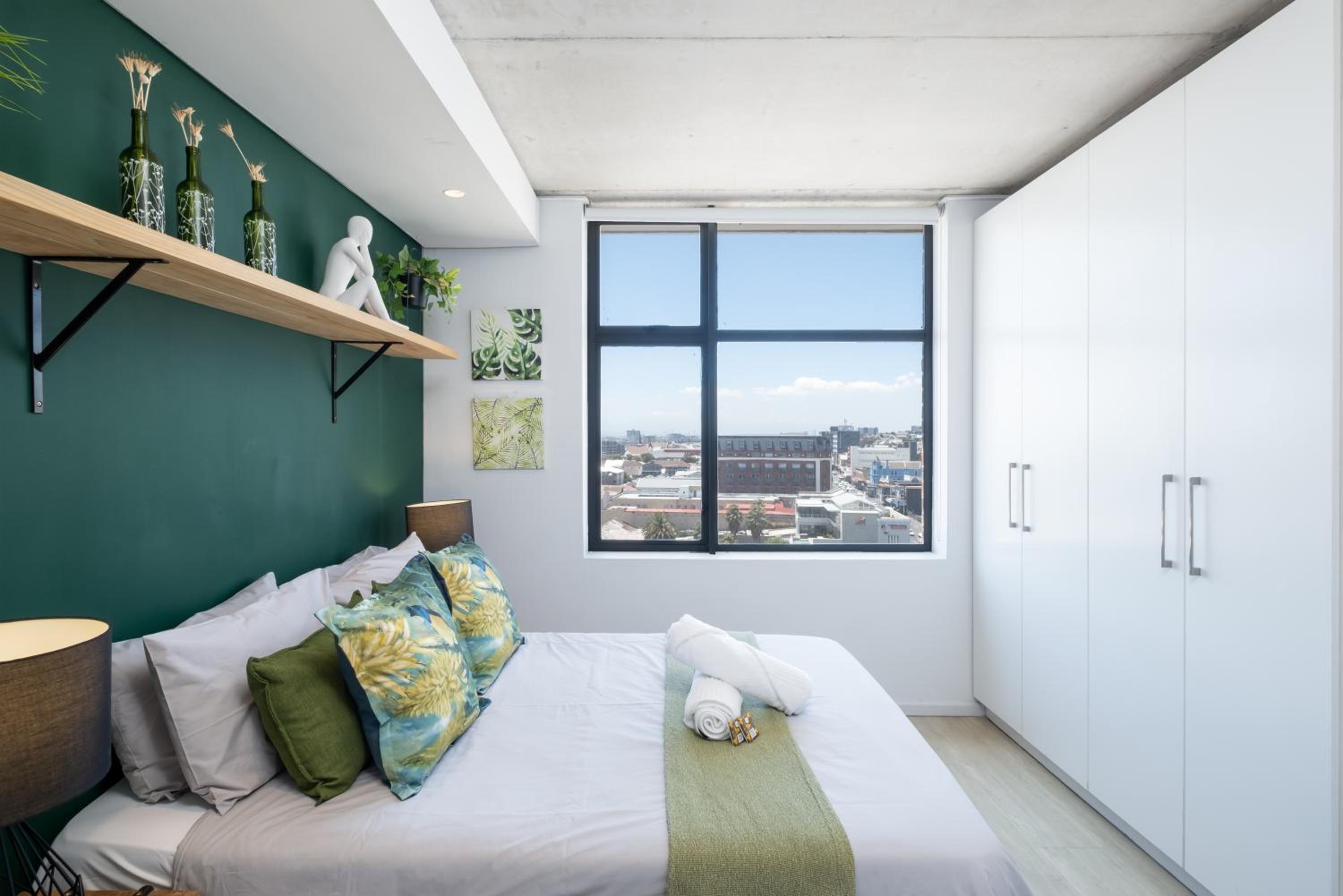 Two-Bedroom Apartment - Photo 8