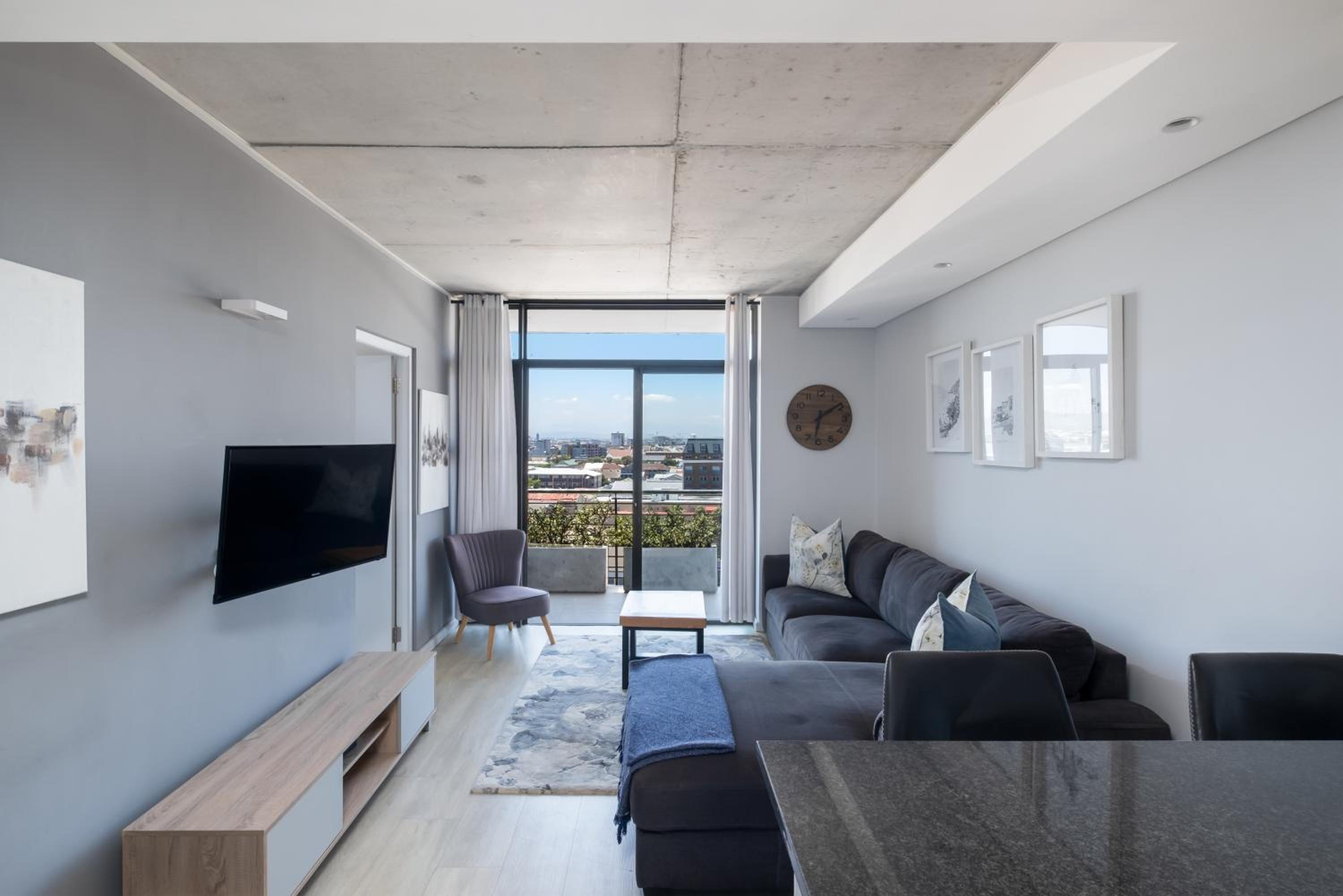 Two-Bedroom Apartment - Photo 19