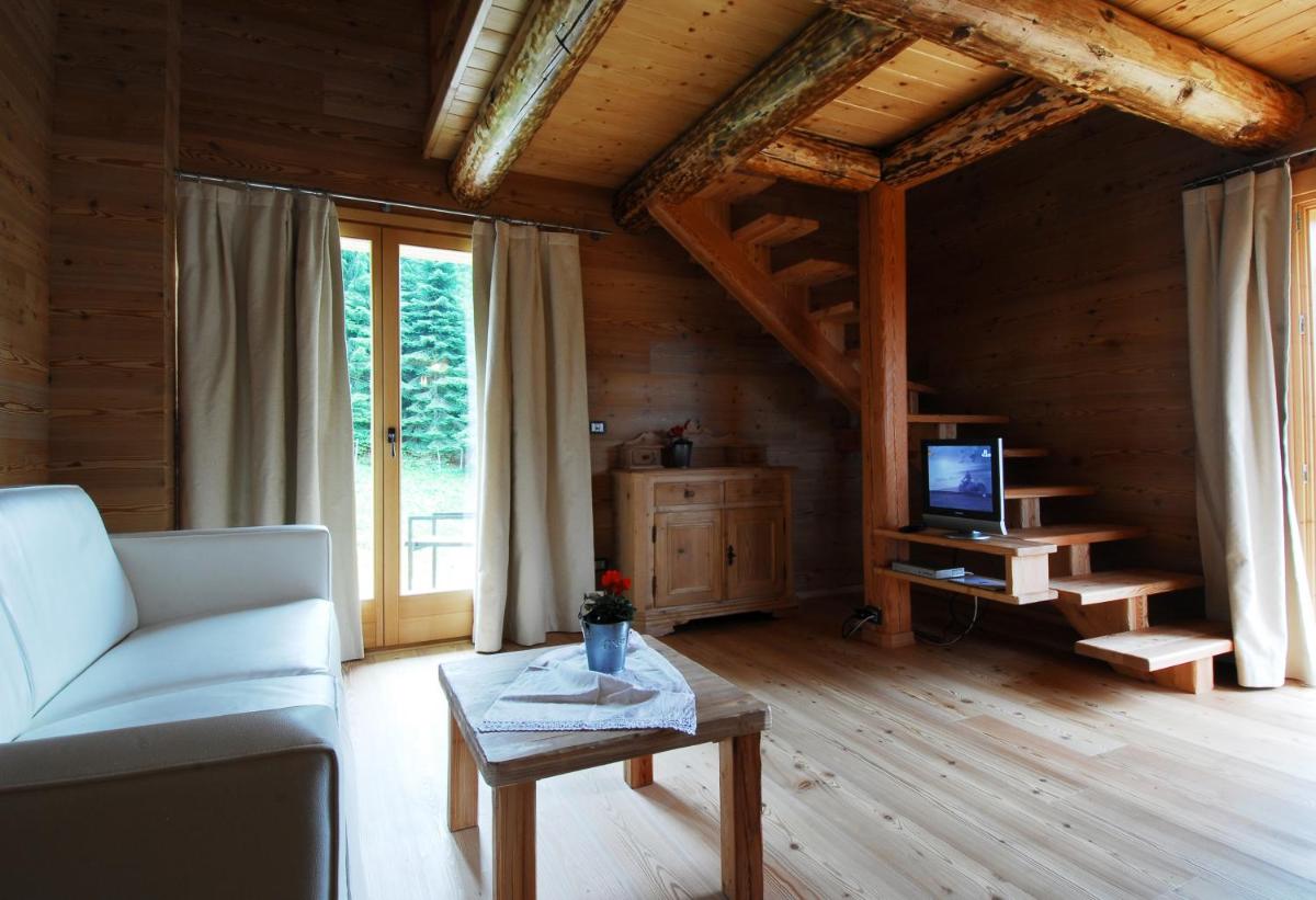 One-Bedroom Chalet - Photo 2