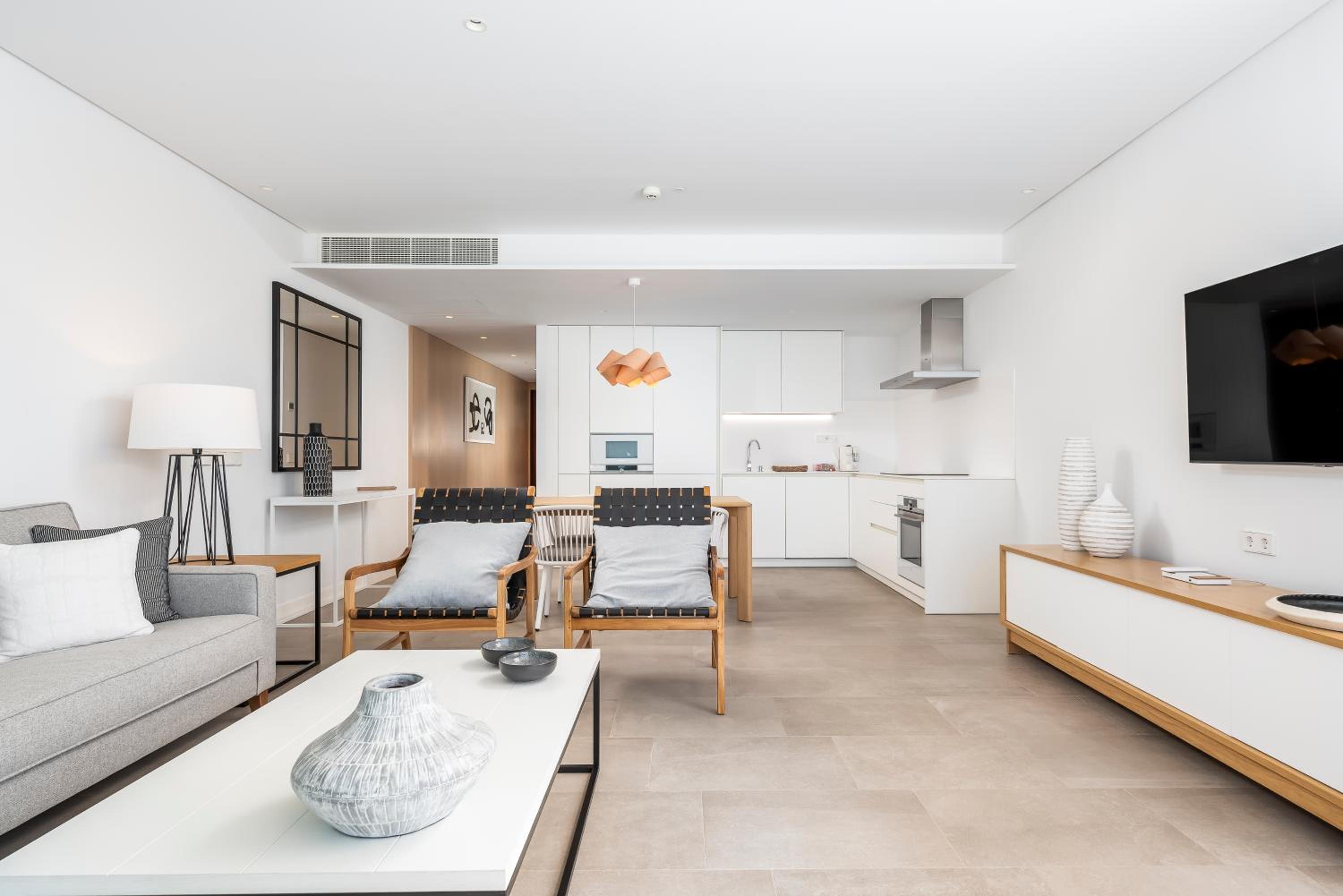 One-Bedroom Suite with Sea View - Photo 9