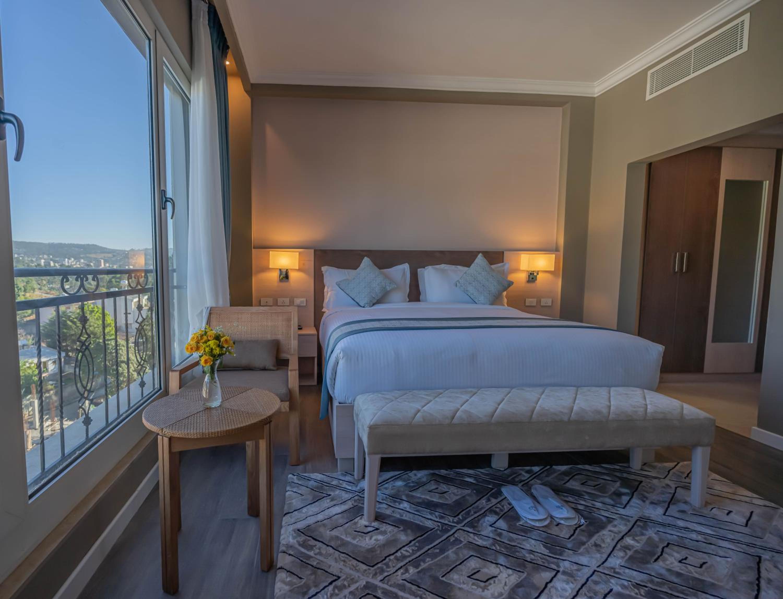 Family Suite - Photo 1