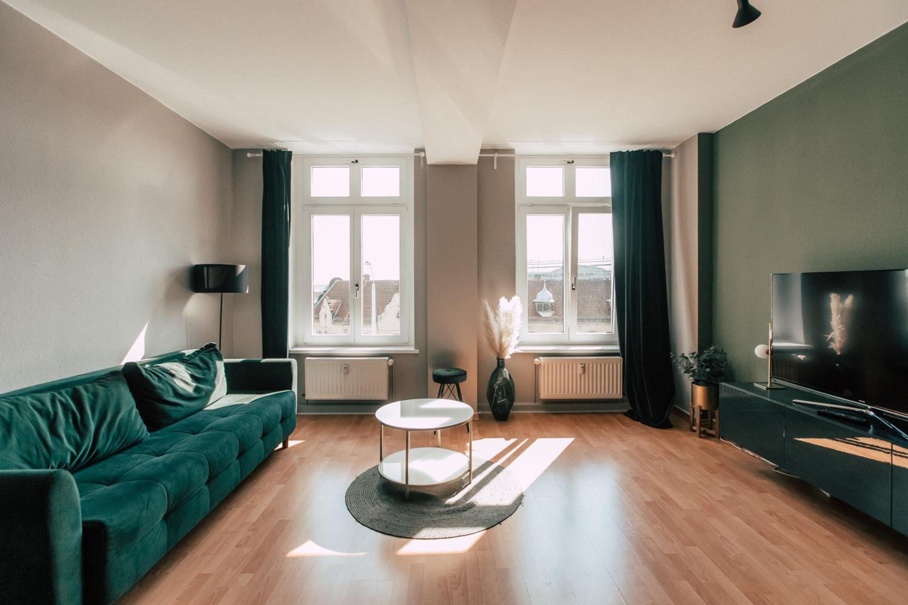 Large Two-Bedroom Apartment "Big Botanical" - Kurt-Schumacher-Str. 21 photo 2