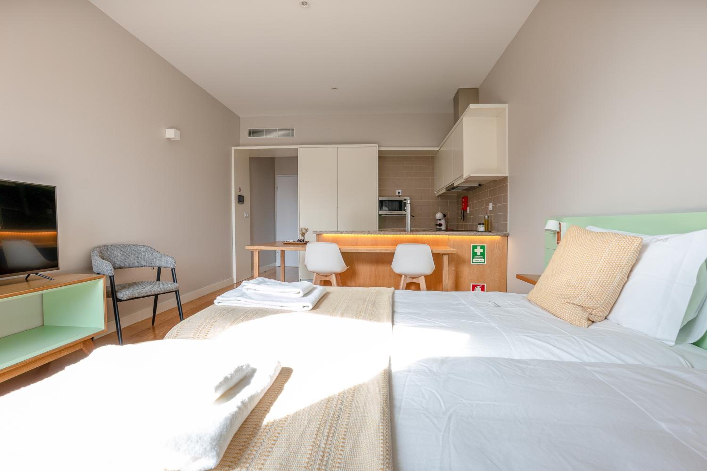Studio Apartment with Balcony