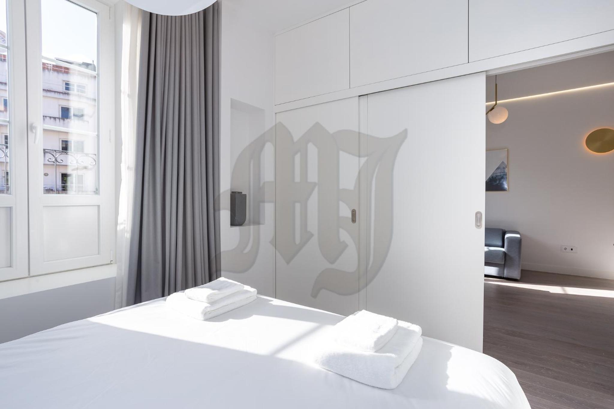 One-Bedroom Apartment - Photo 36
