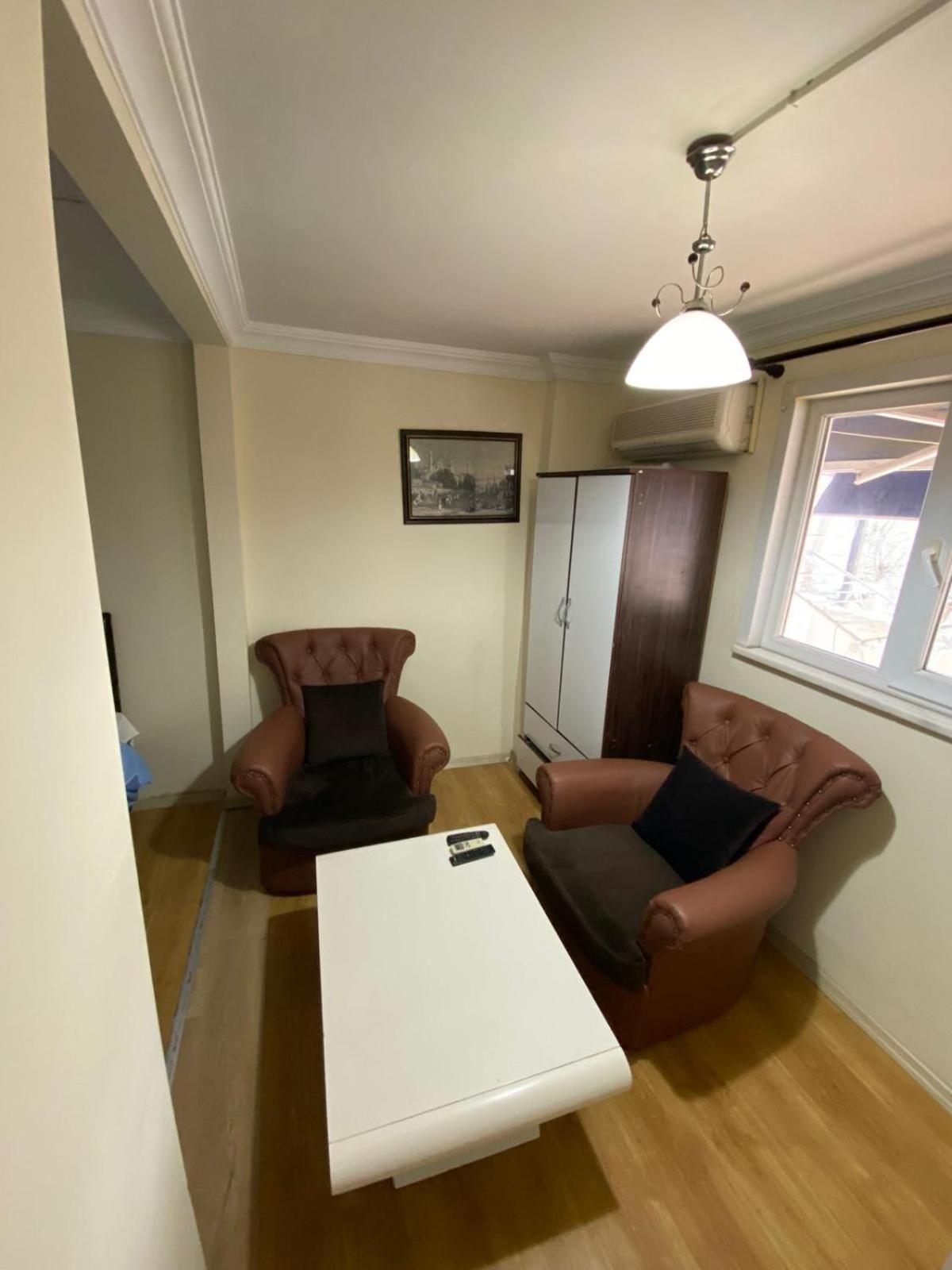 Double Room with Balcony photo 3