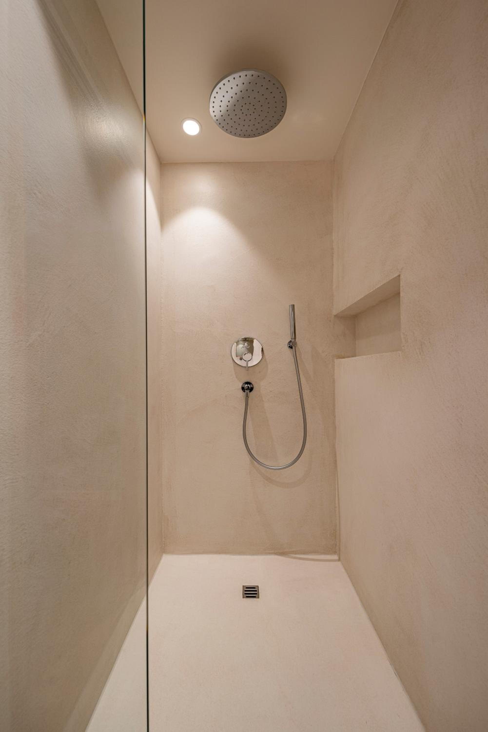 Deluxe Double Room - Photo 7
