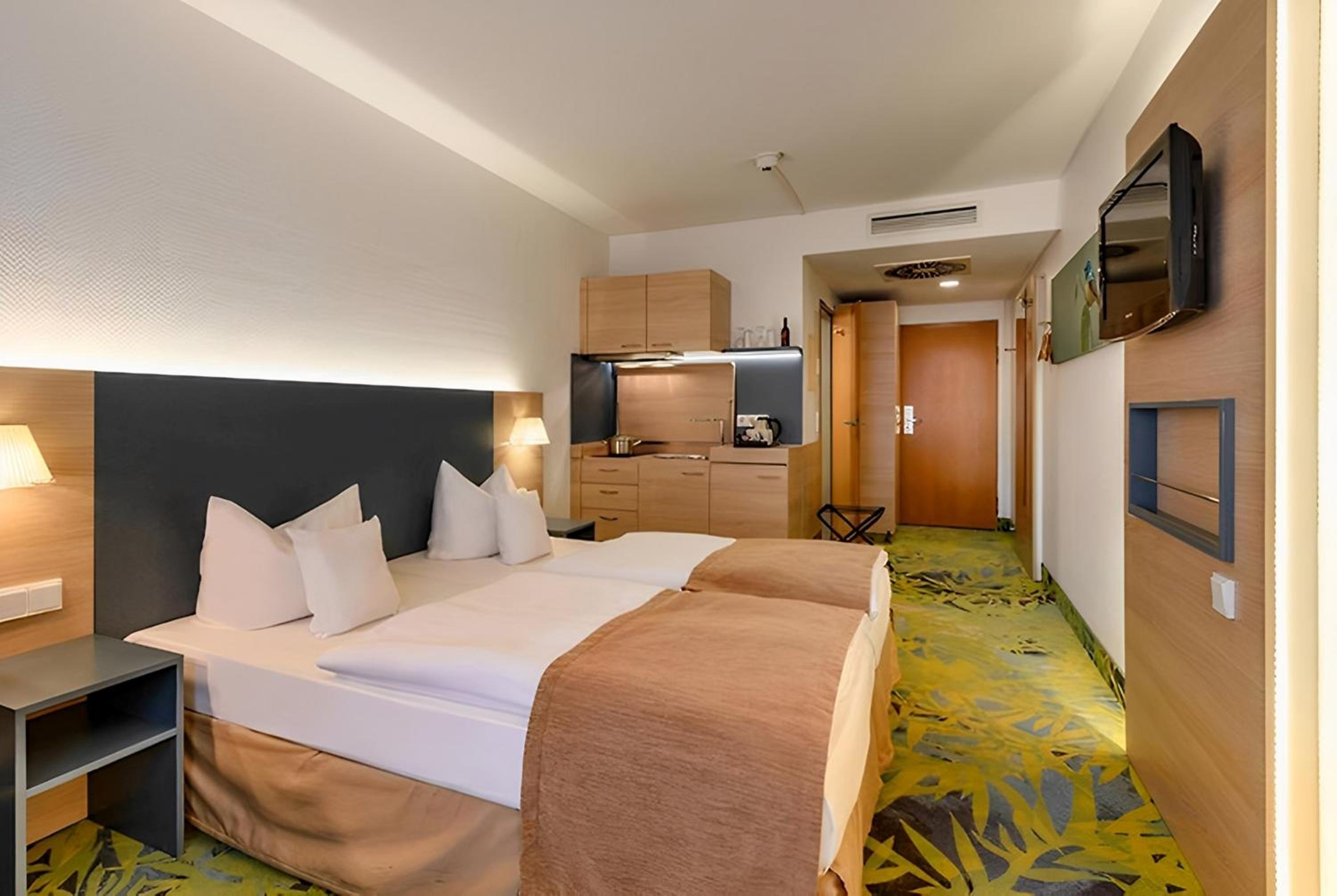 Comfort Twin Room - Photo 1
