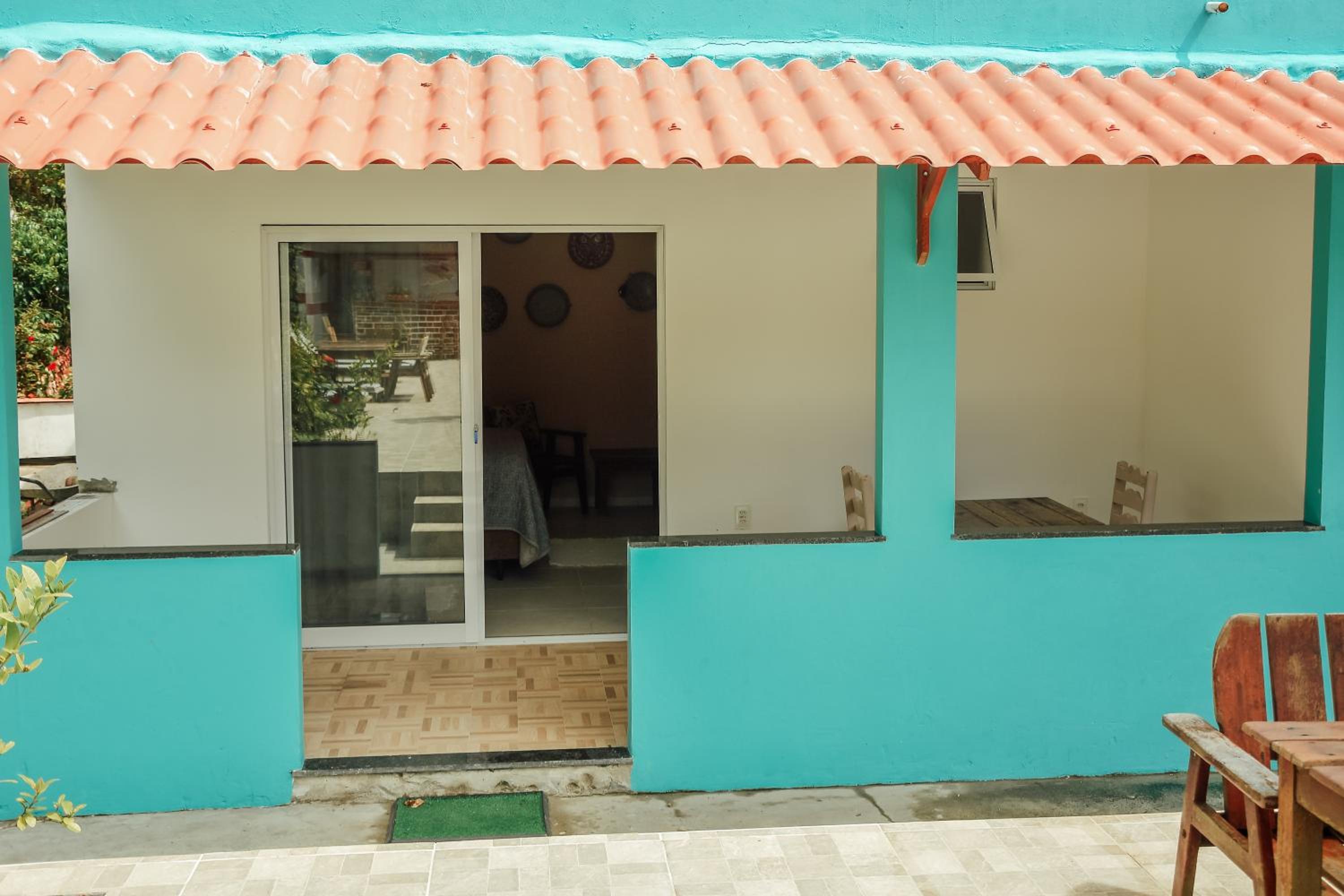 Deluxe Double or Twin Room with Pool View photo 3