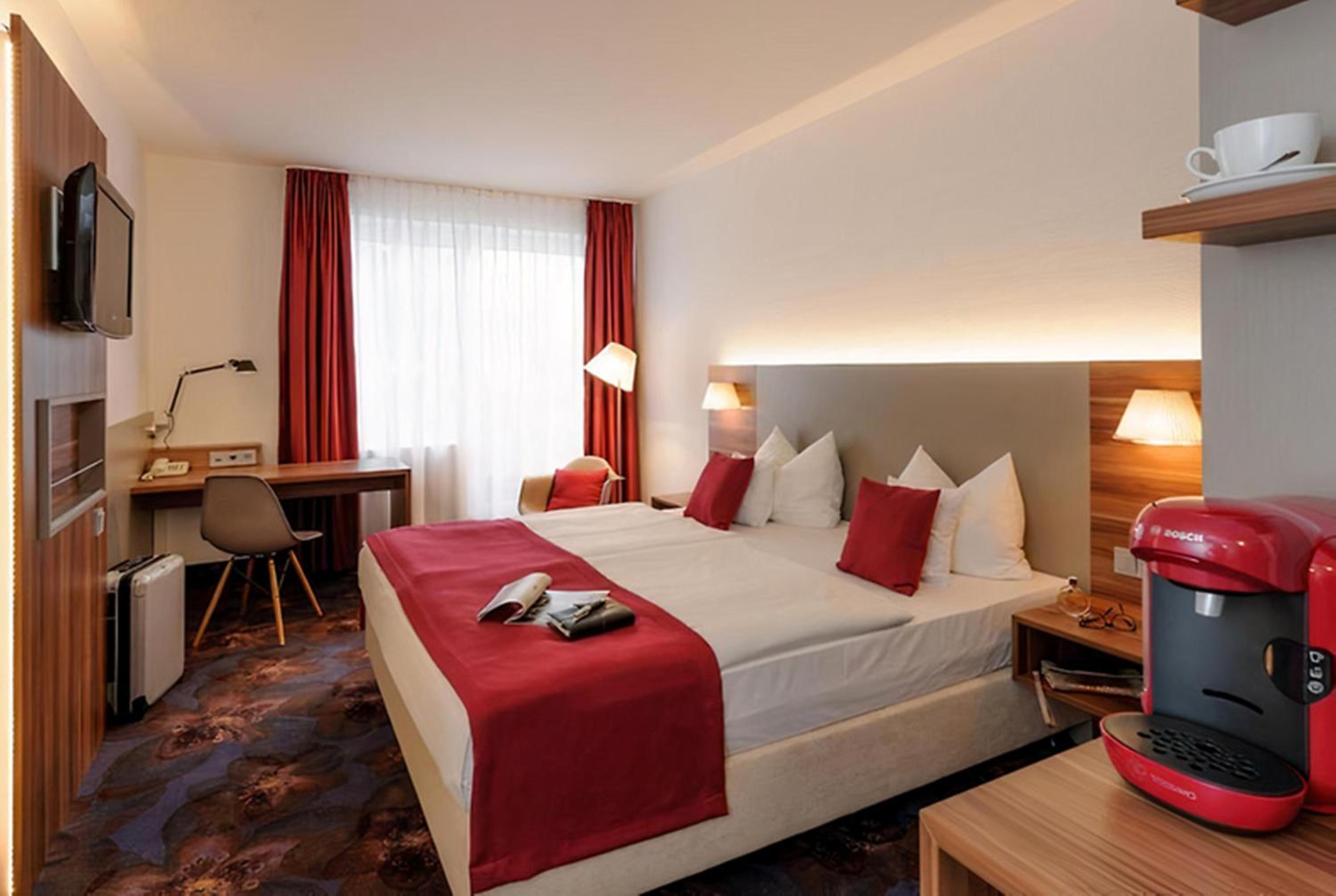 Junior Suite - Photo 1