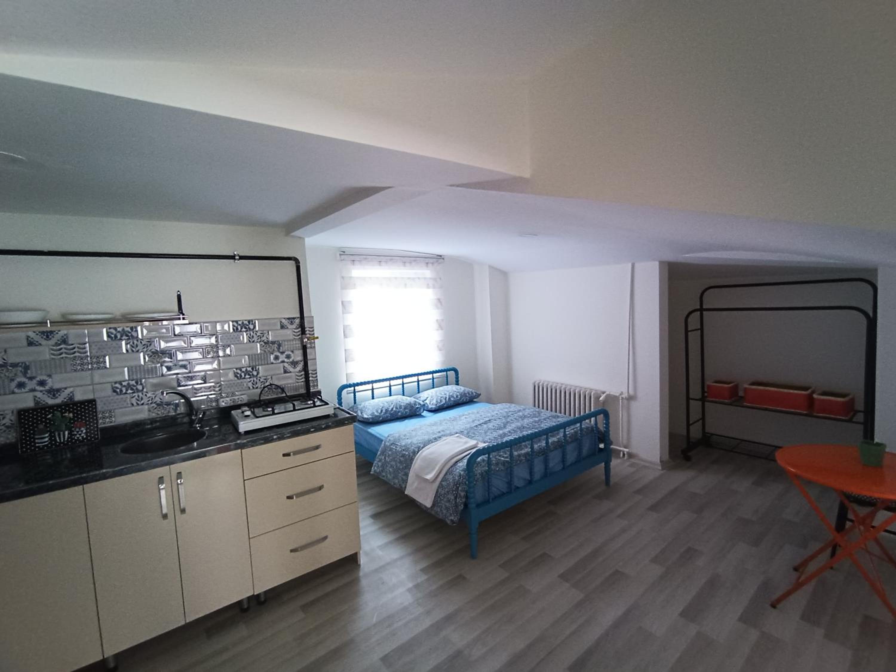 Large Double Room photo 1