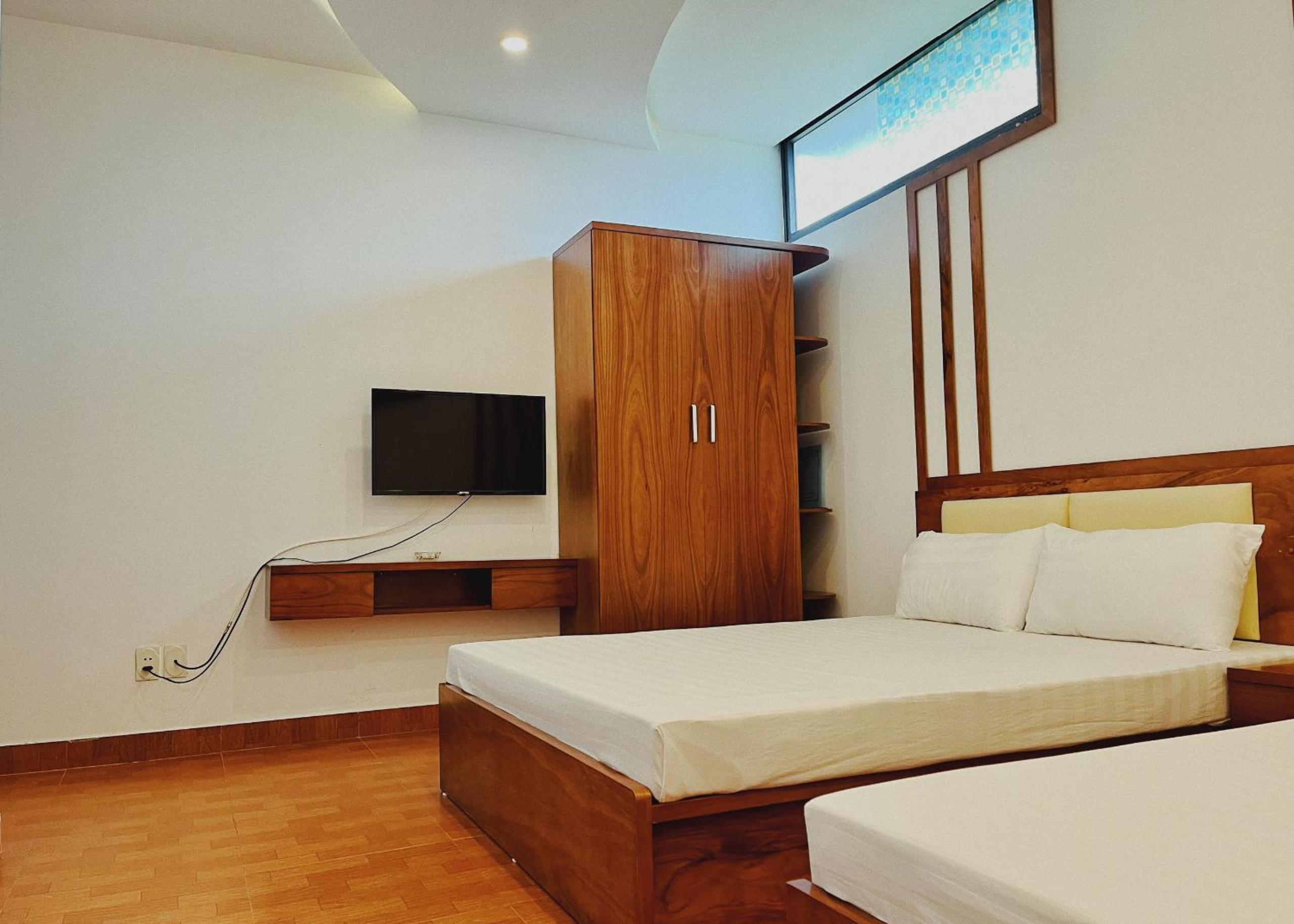 Quadruple Room - Photo 4