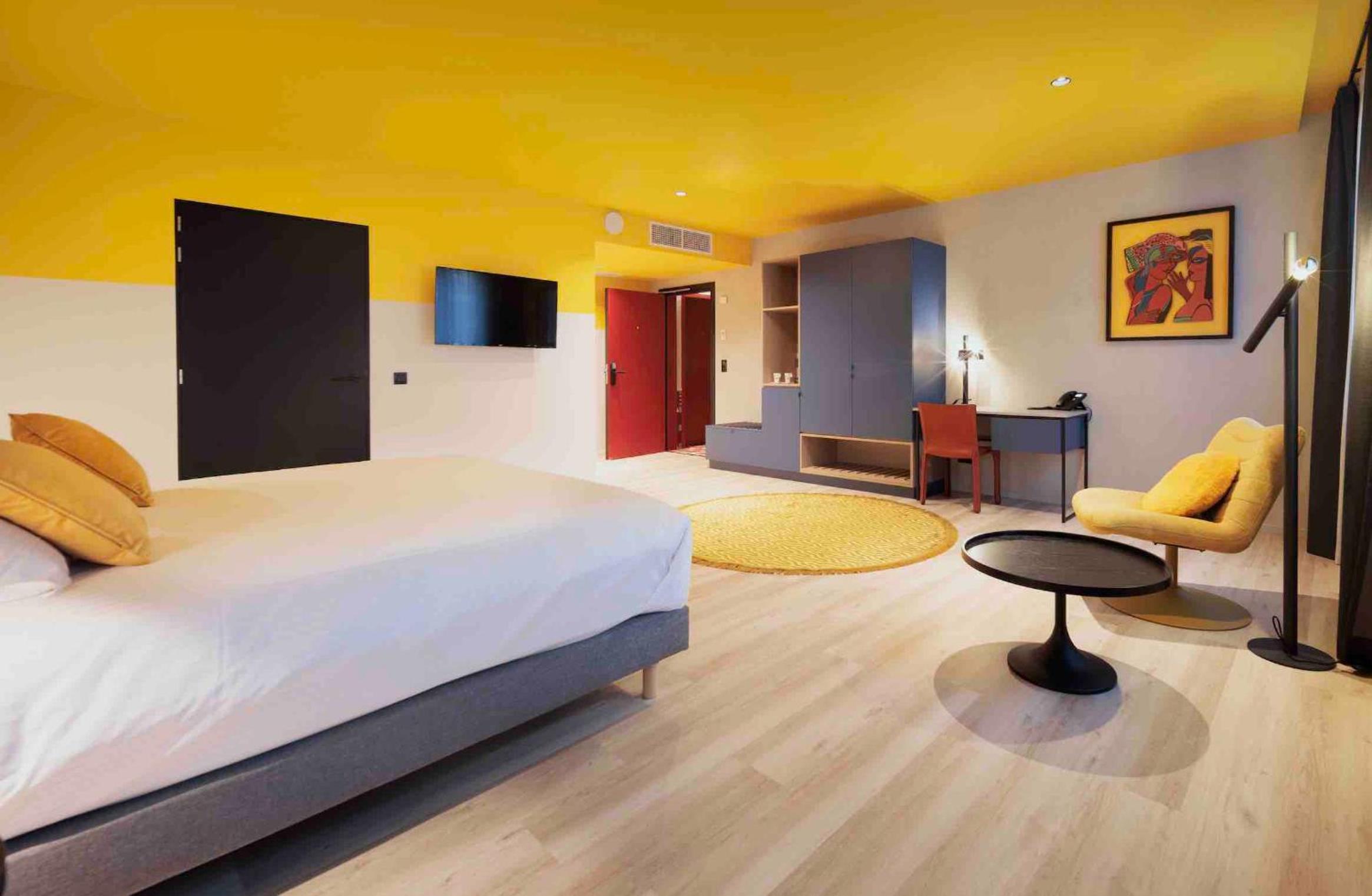 One-Bedroom Suite photo 3