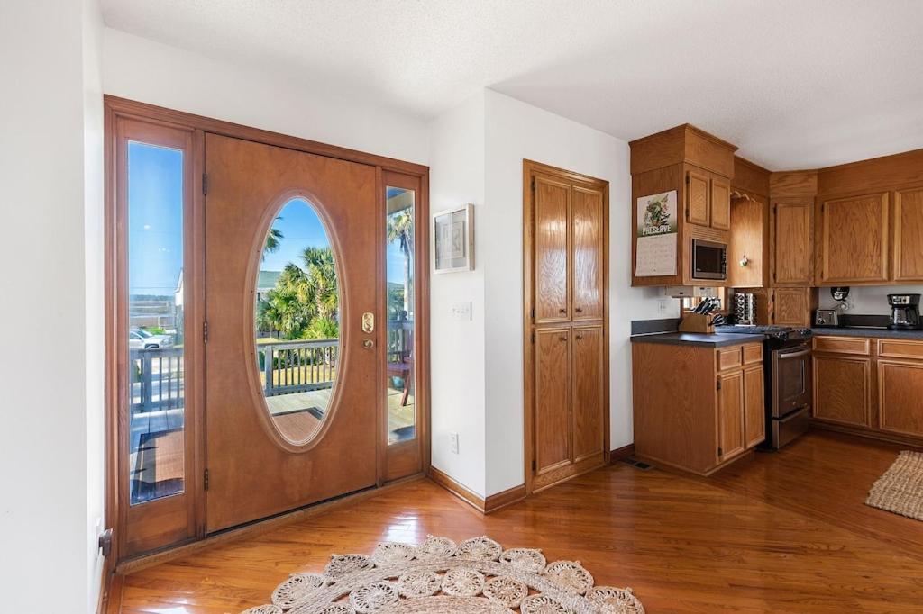 Four-Bedroom House photo 1