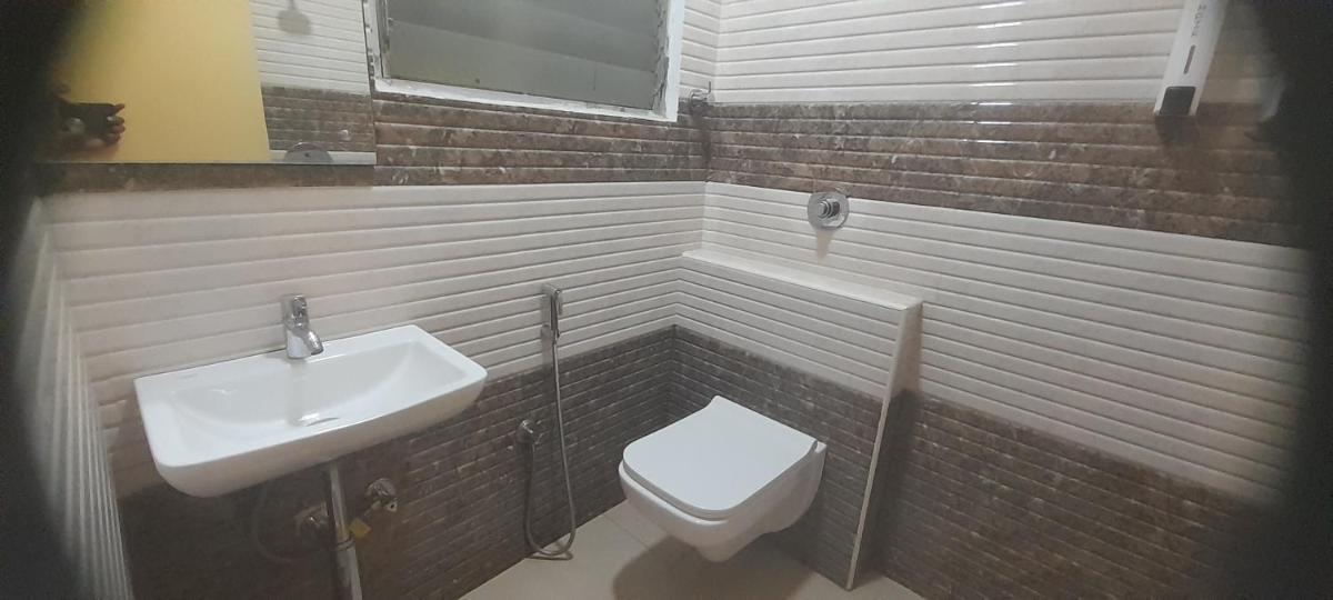 Classic Triple Room - Photo 11