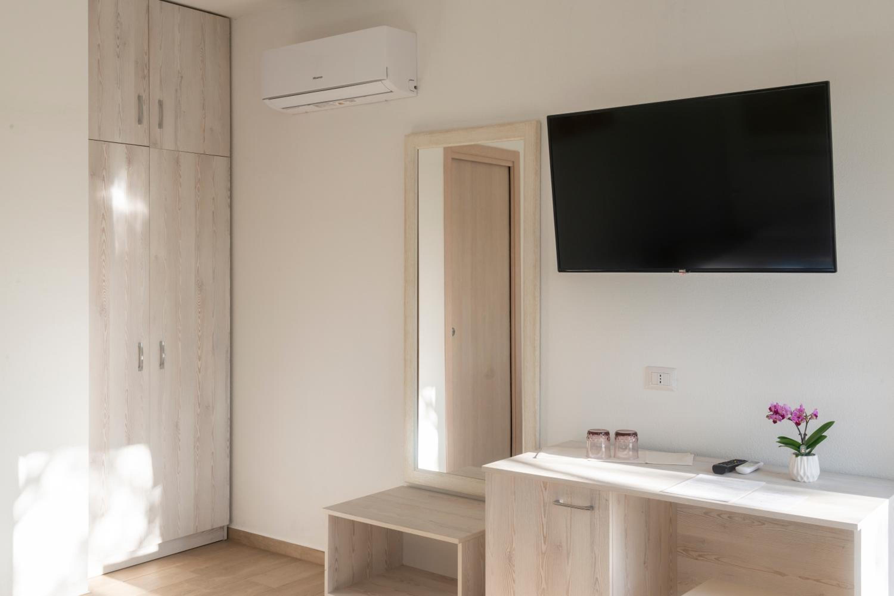 Double Room with Garden View photo 2