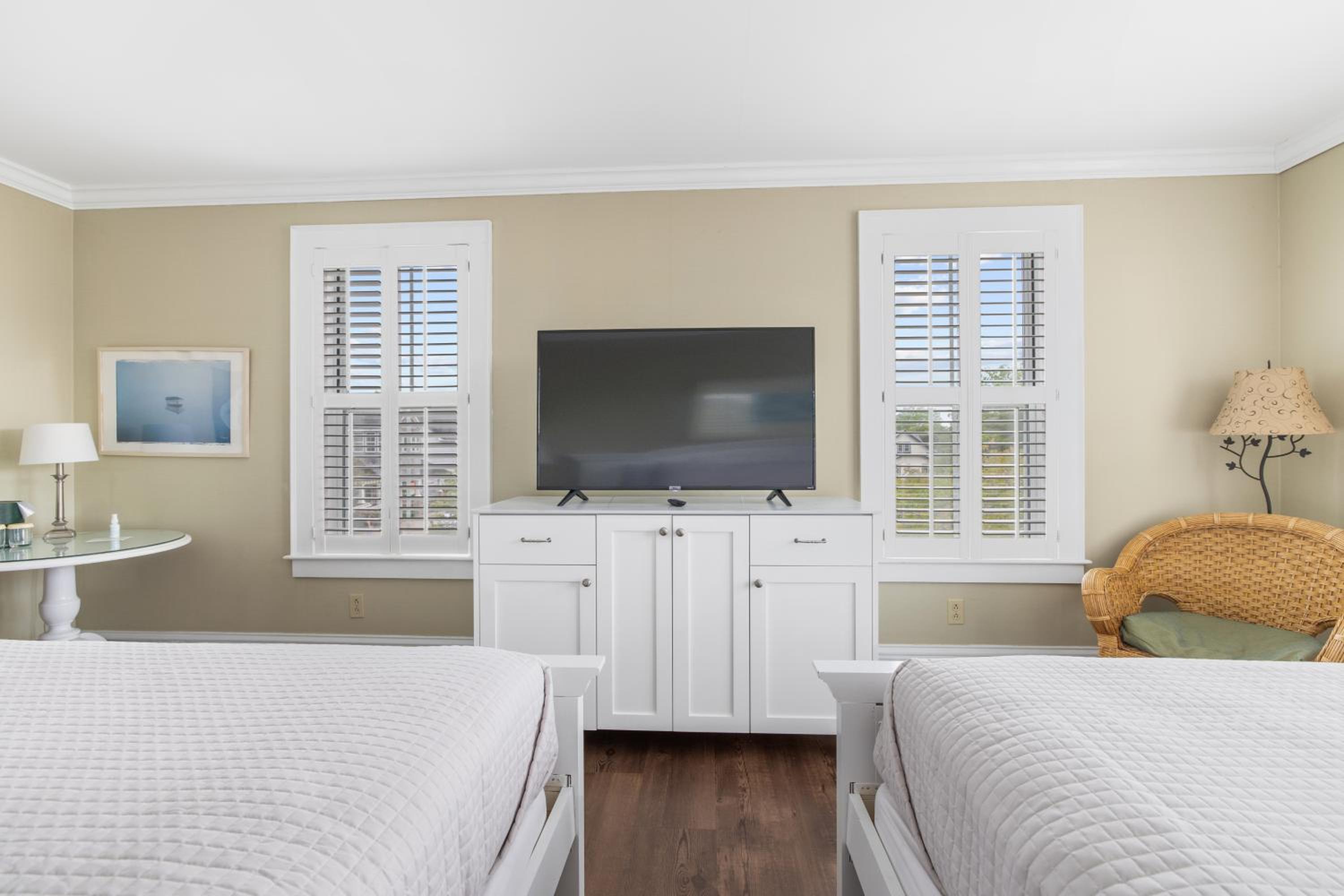 Standard Queen Room photo 3