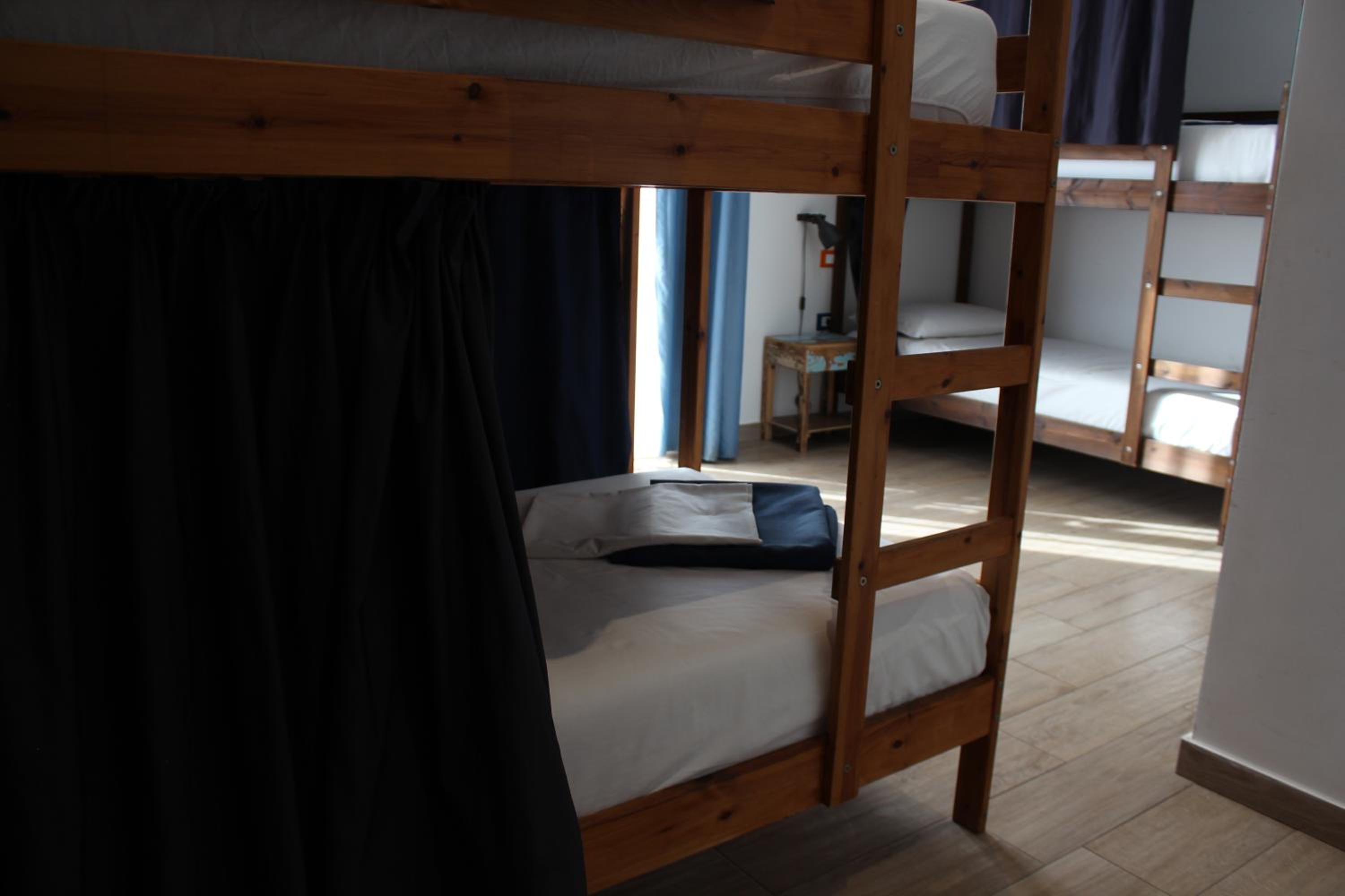 Bed in 6-Bed Female Dormitory Room photo 3