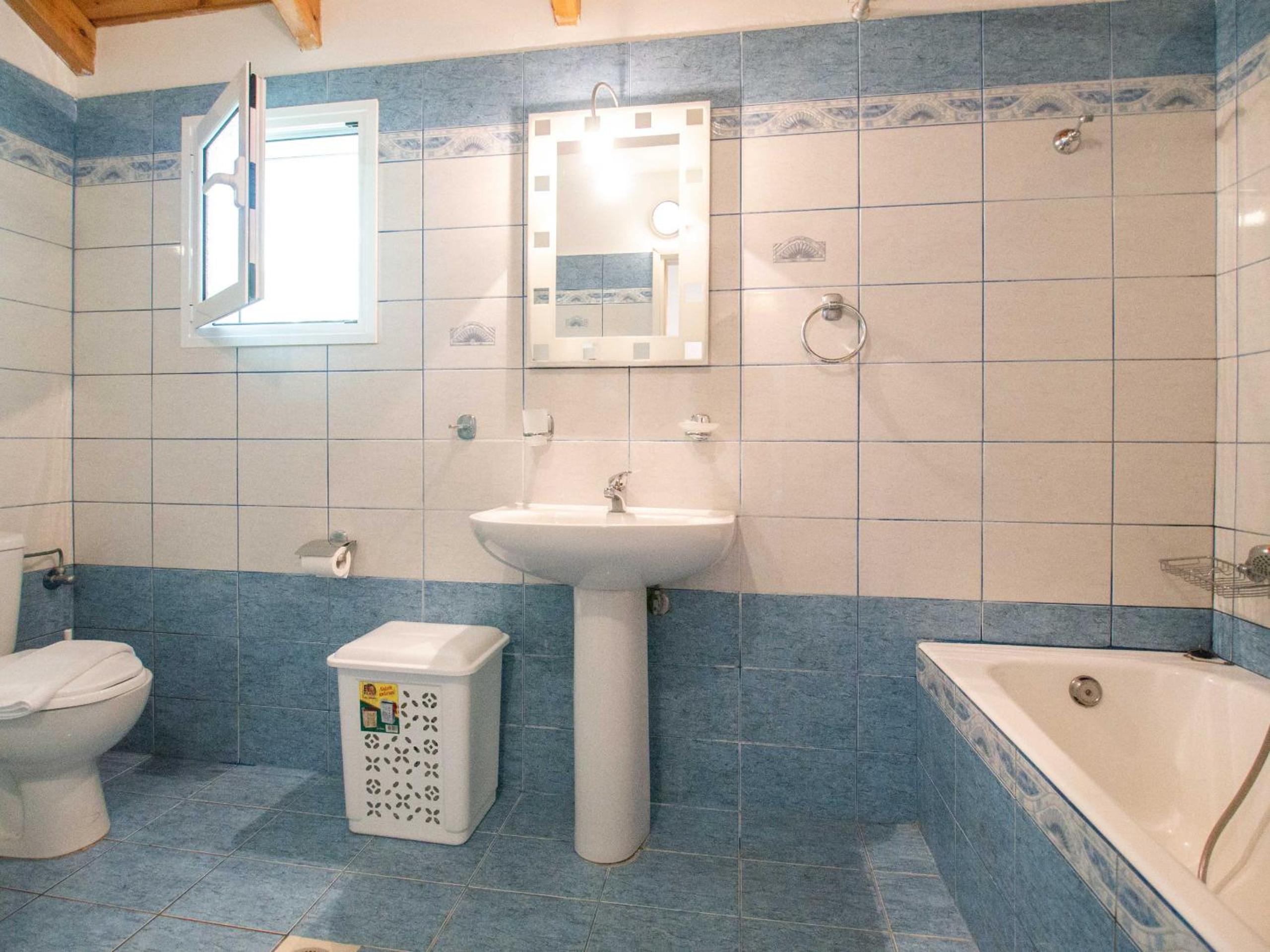 Two-Bedroom Villa photo 2