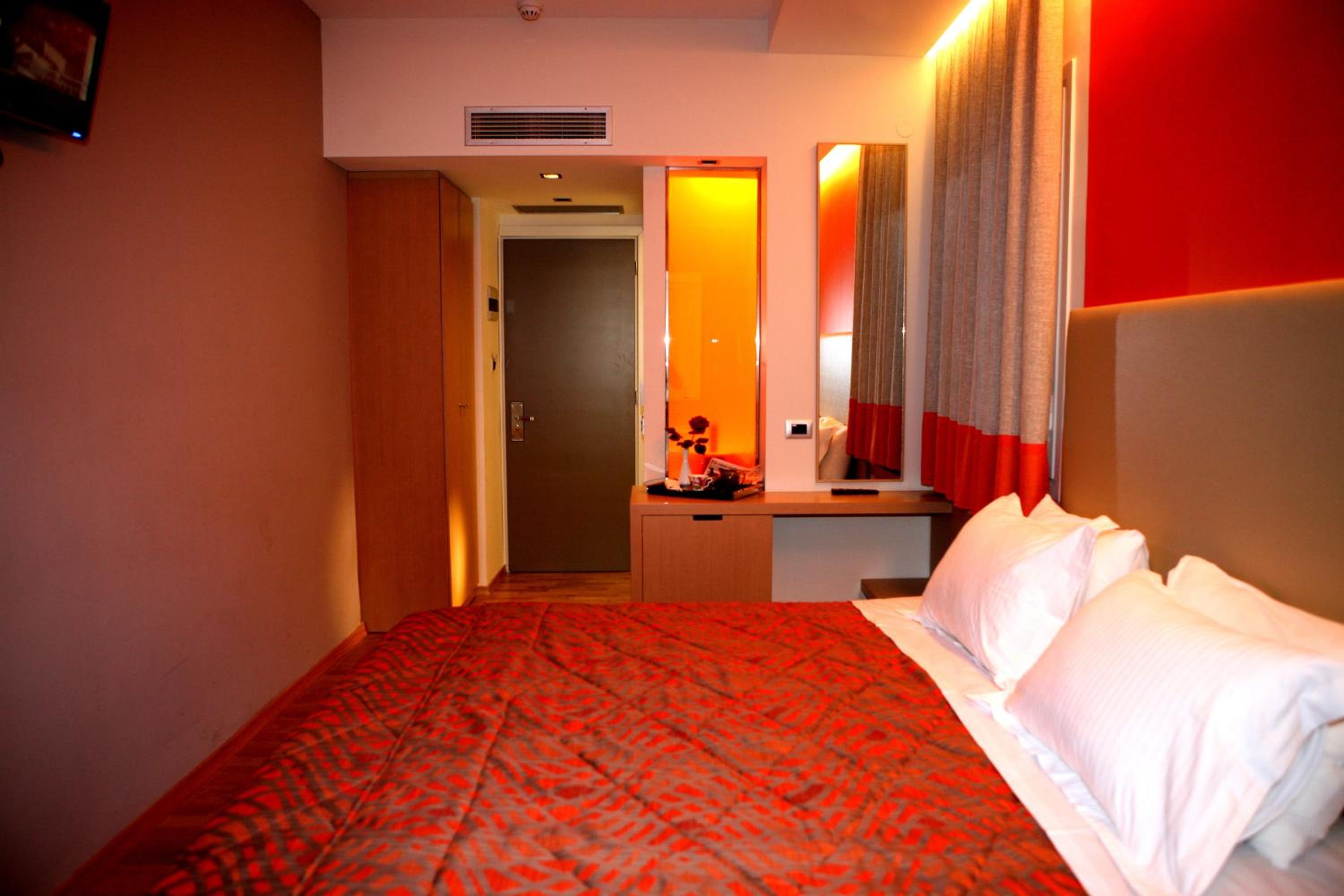 Double or twin room with Fortress View photo 2
