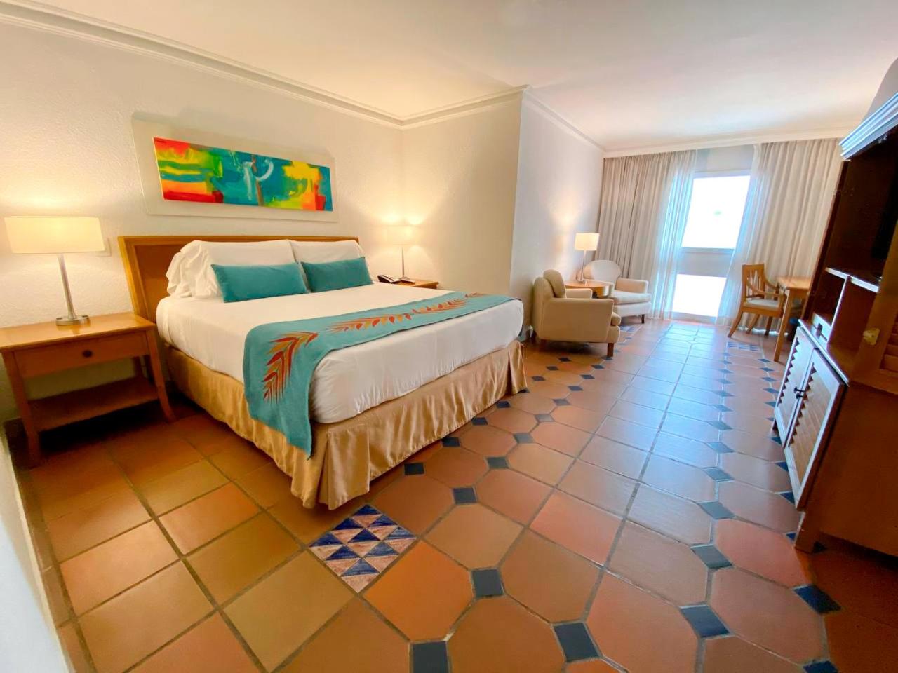 Large Double Room - Photo 4