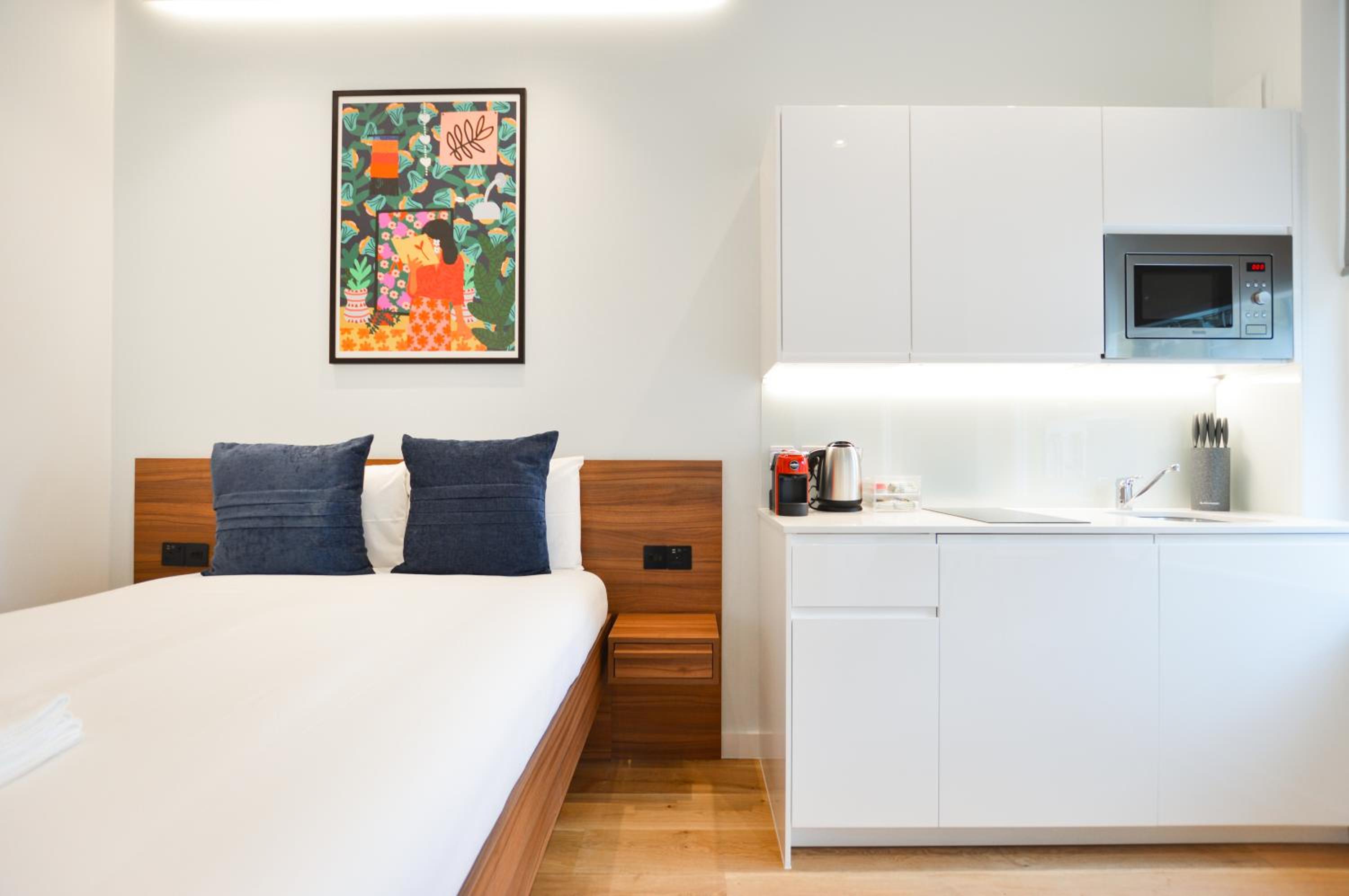 Standard Studio Apartment photo 2
