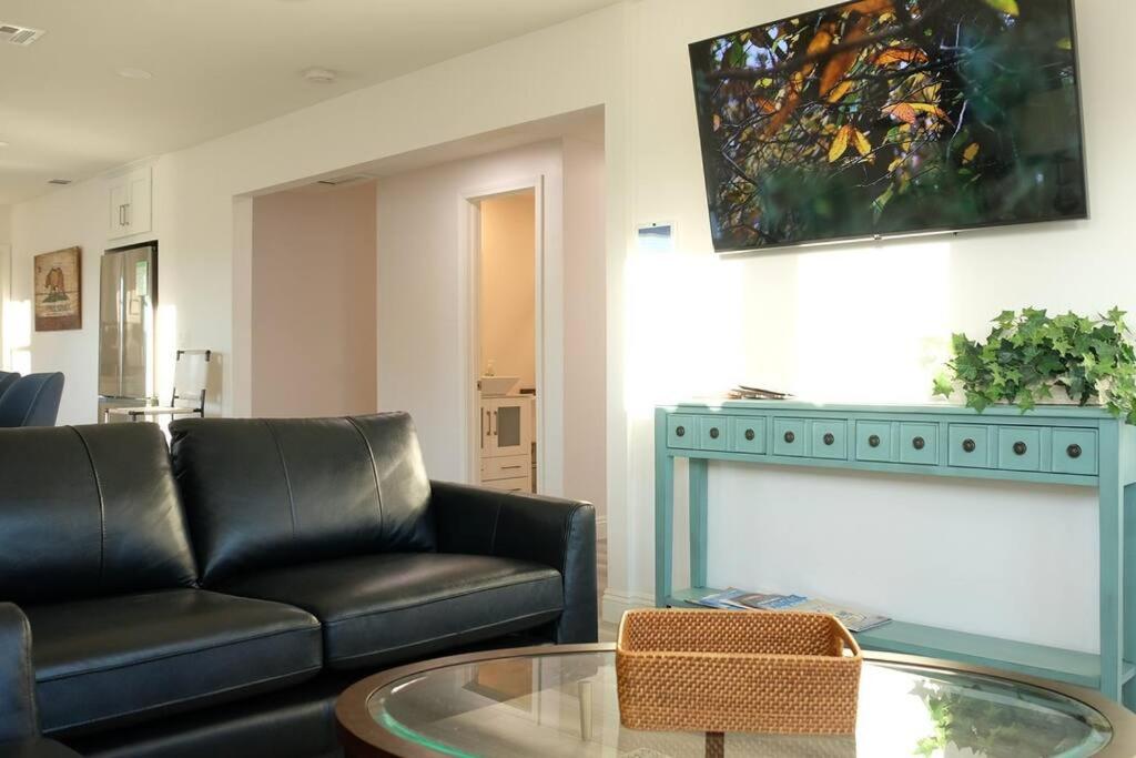 Four-Bedroom House photo 1