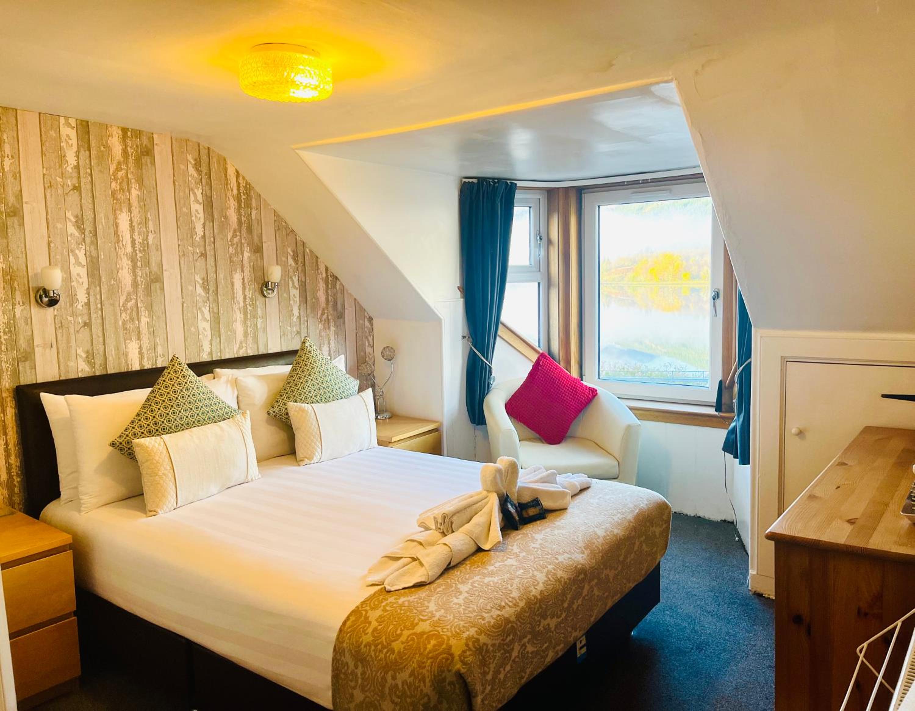 Double Room with Lake View photo 1