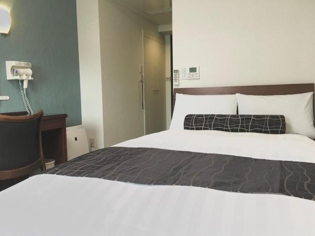 Semi Double Room - Non Smoking photo 1