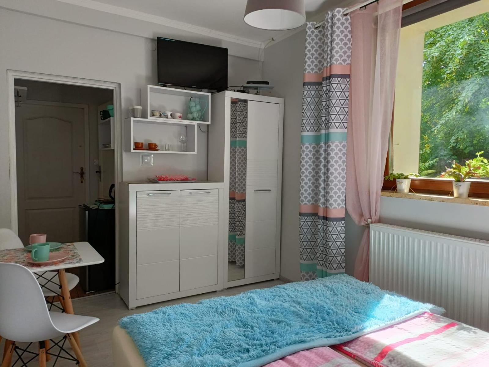Double or Twin Room with Bathroom