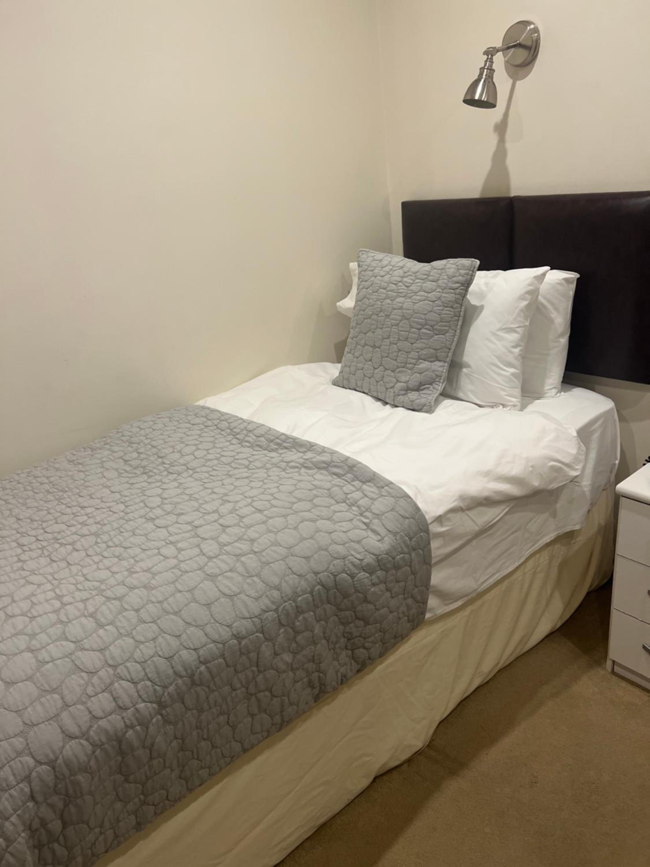 Single Room photo 2