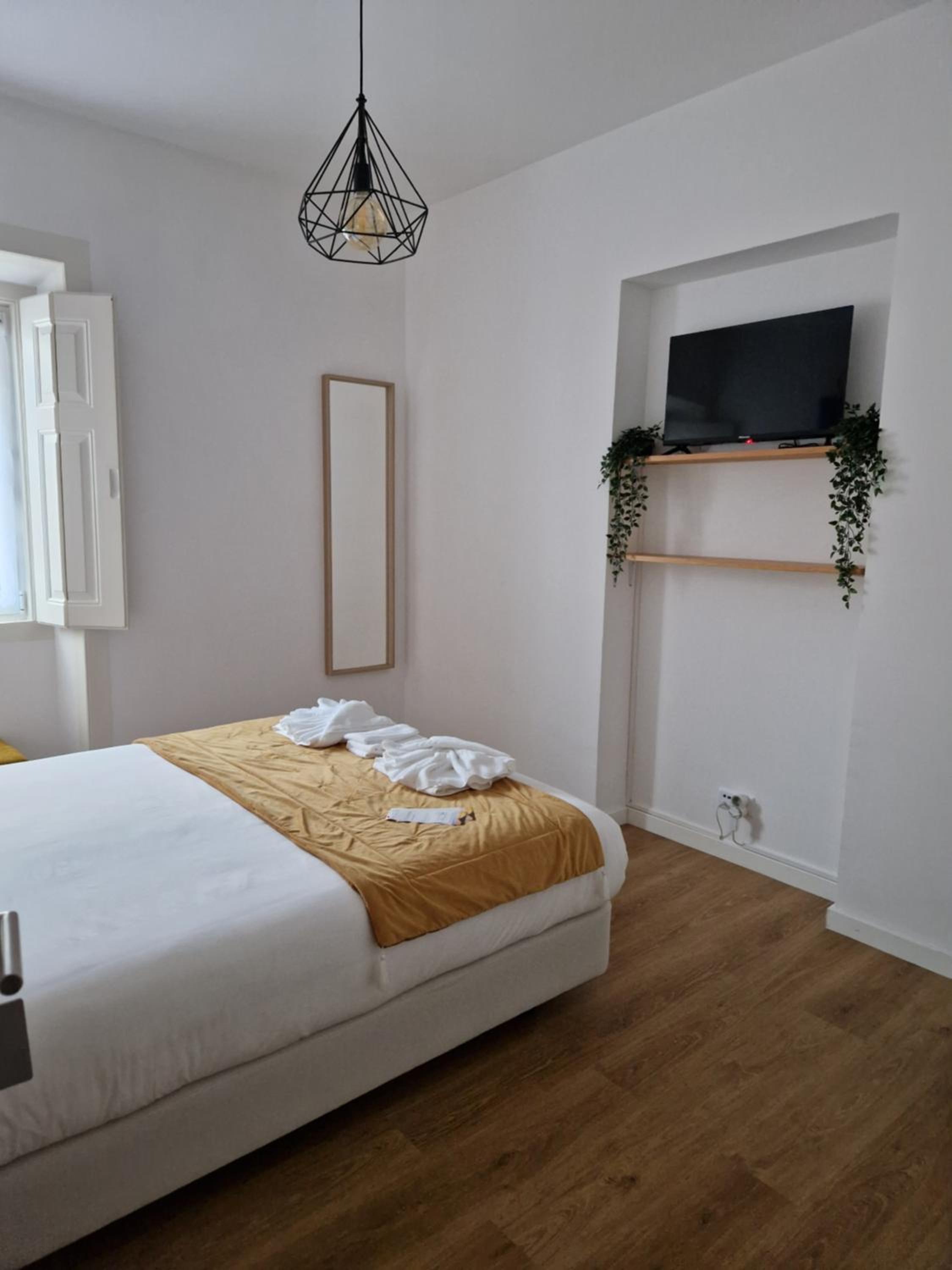 Double Room with Shared Toilet photo 3