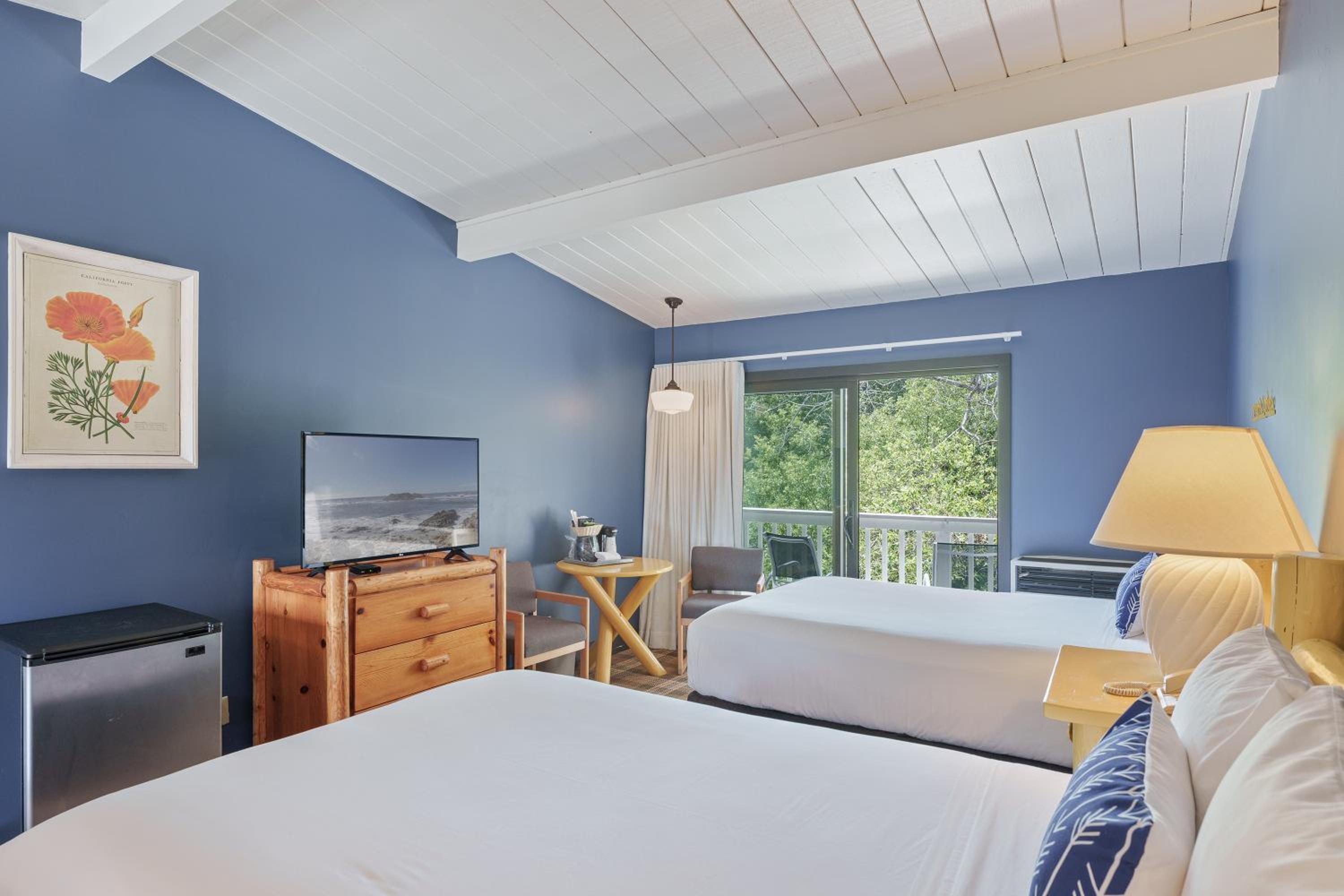 Standard Double Room with Two Double Beds - Photo 1
