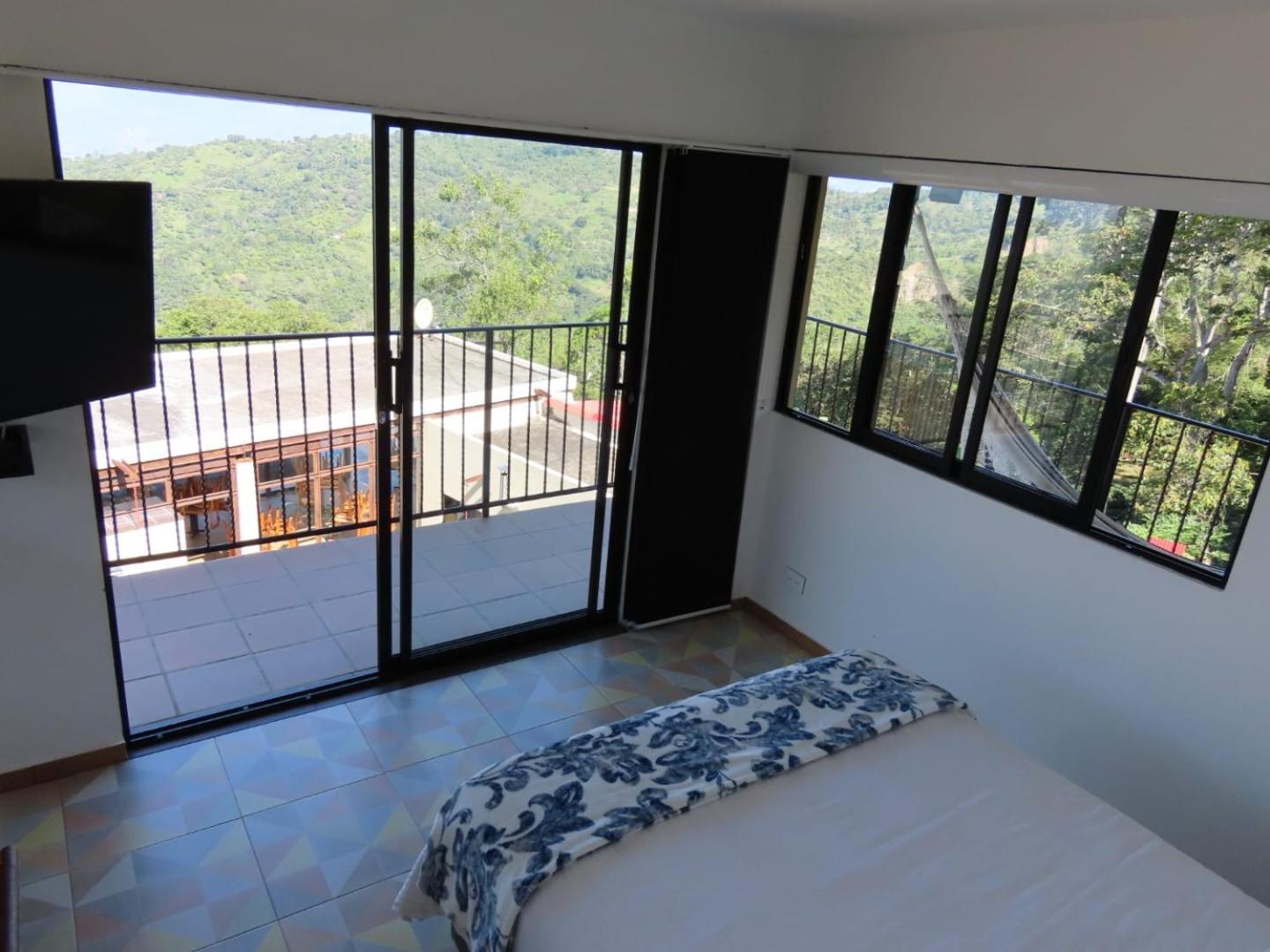 Junior Suite with Balcony photo 2