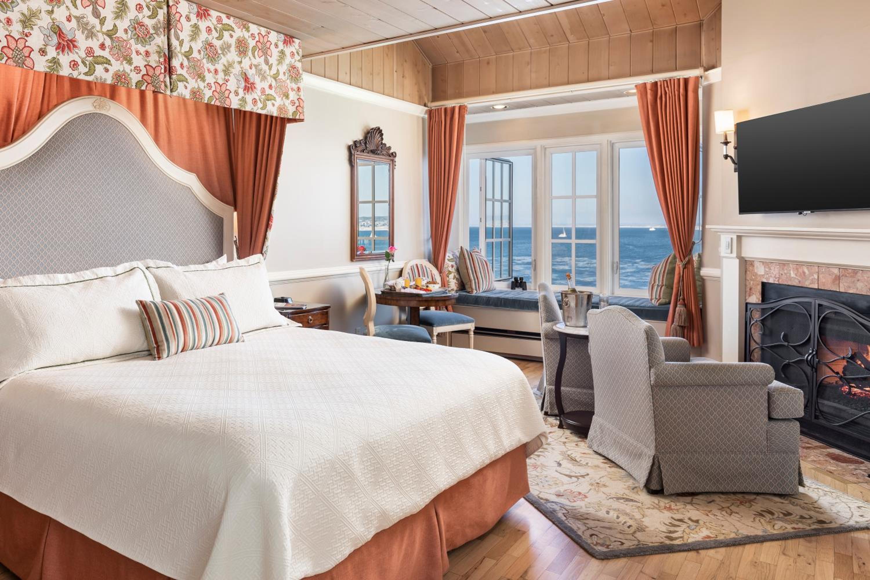 Ocean View King  - Photo 1