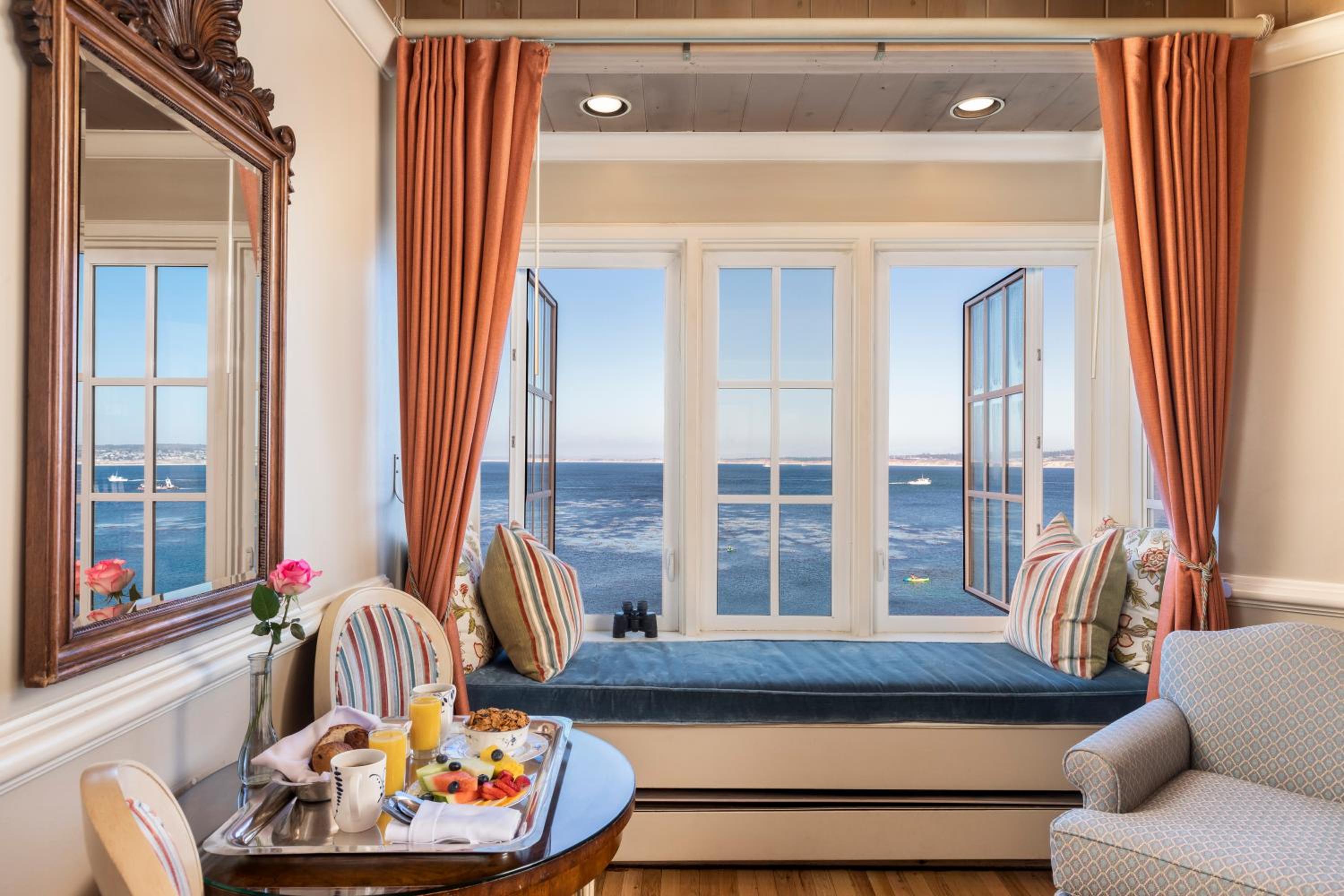 Ocean View King  - Photo 8