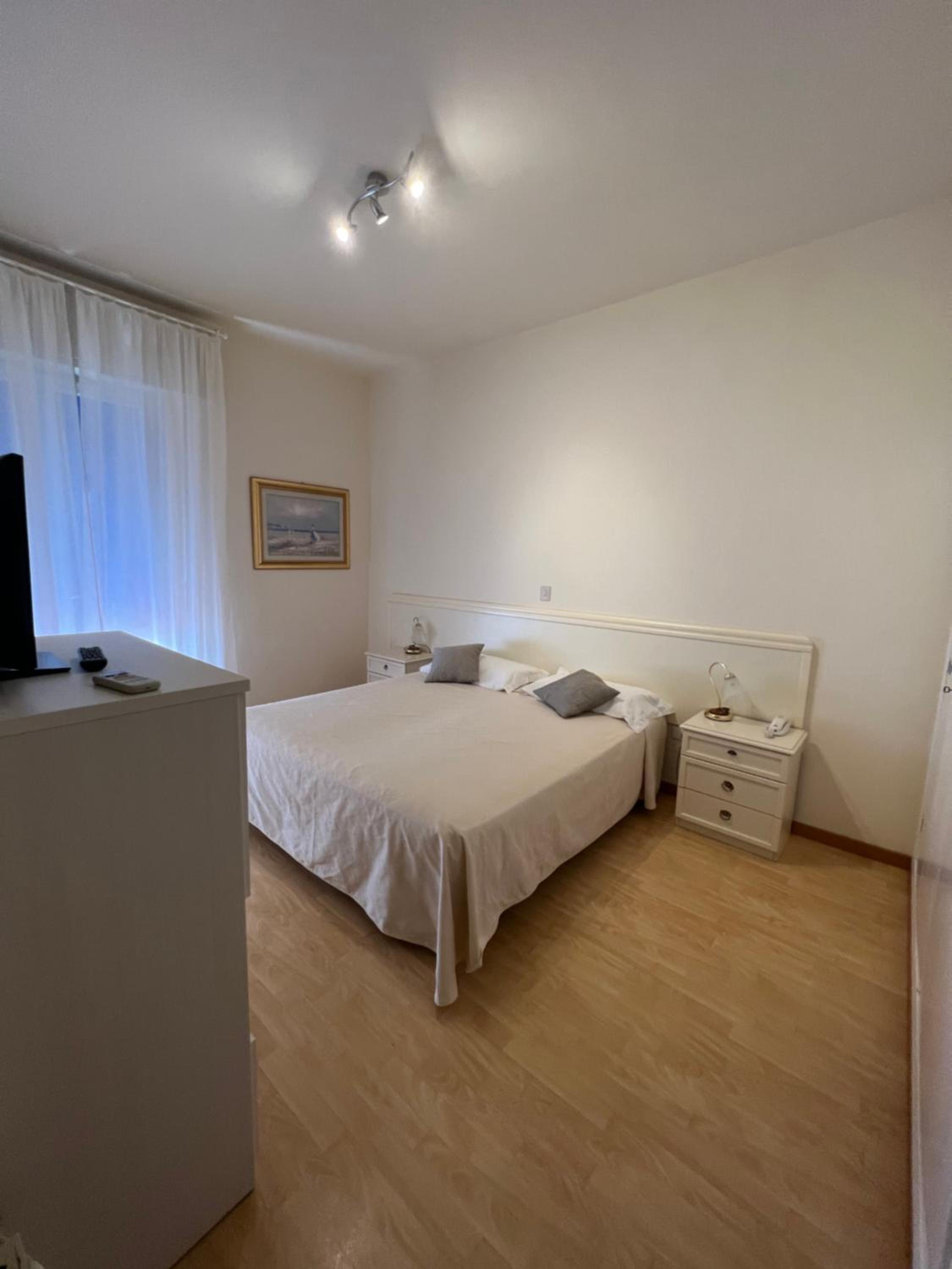 Standard Quadruple Room - Photo 15