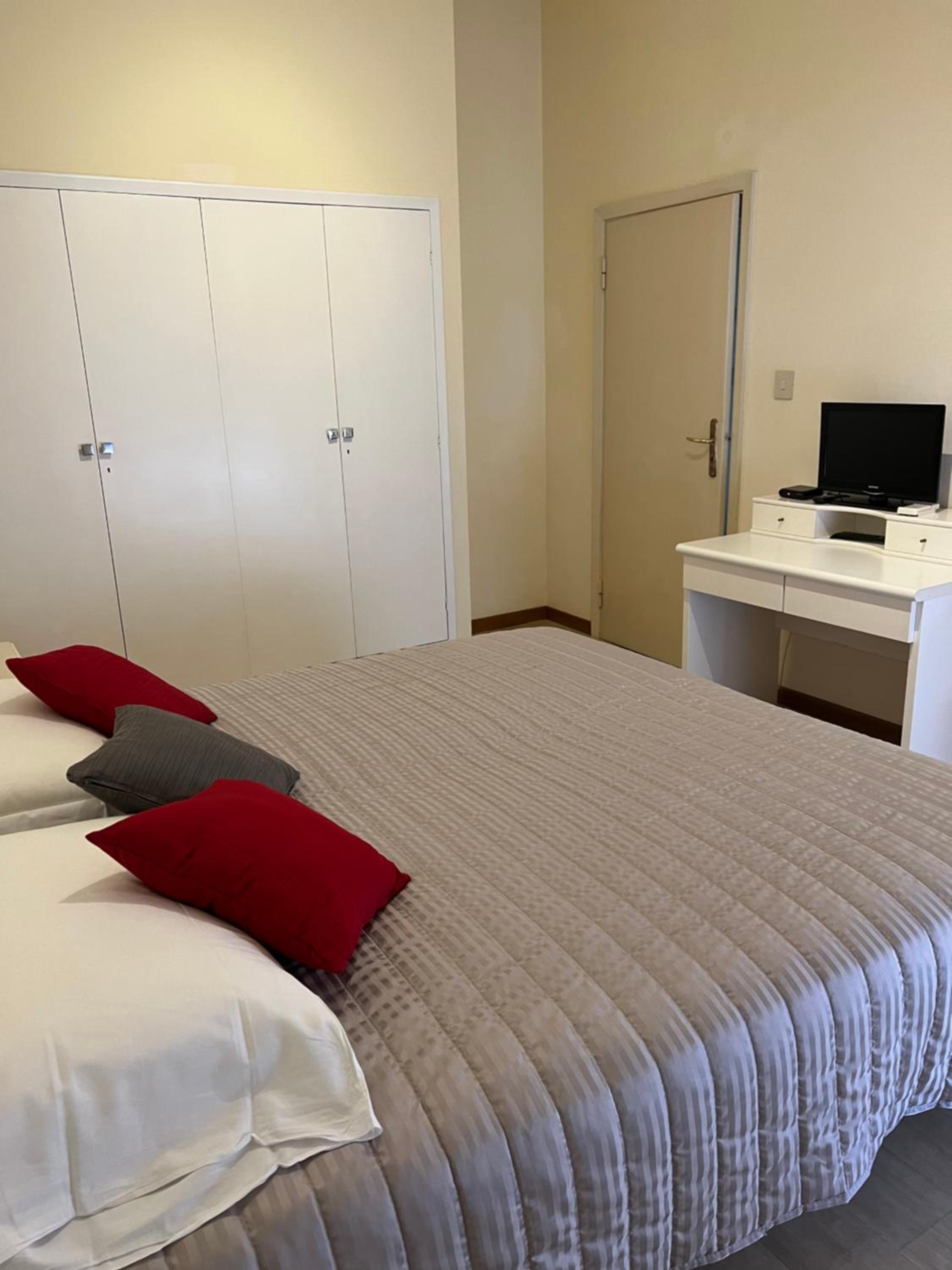 Standard Quadruple Room - Photo 19