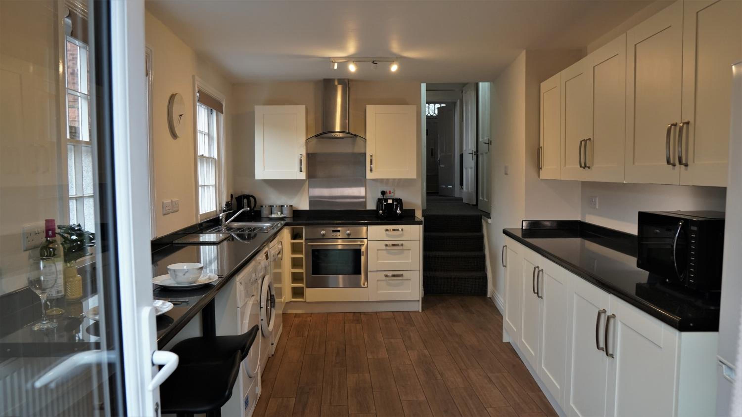 Four-Bedroom House - Photo 30