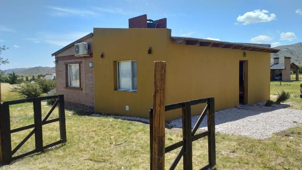 One-Bedroom House photo 1