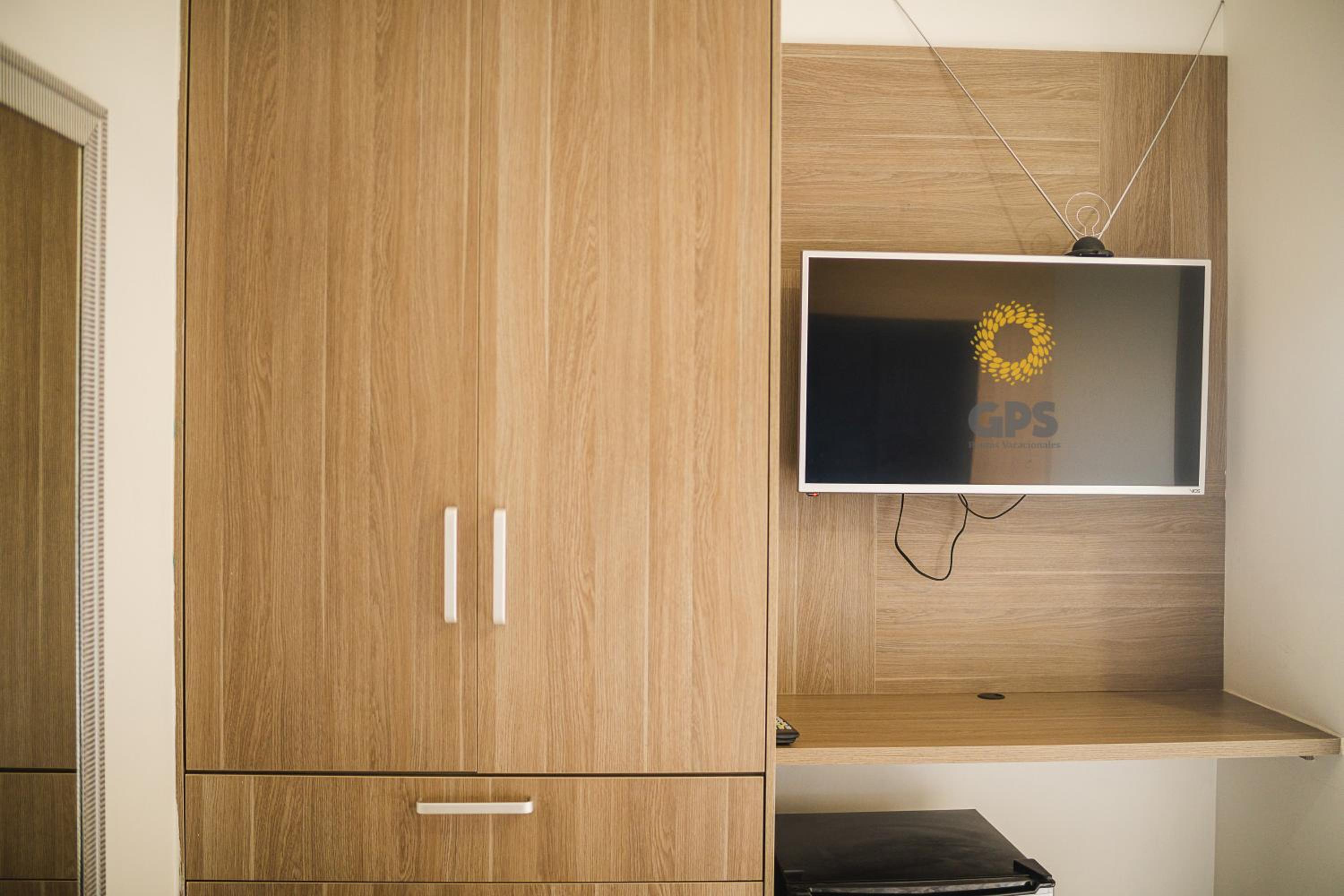 One-Bedroom Apartment - Photo 10