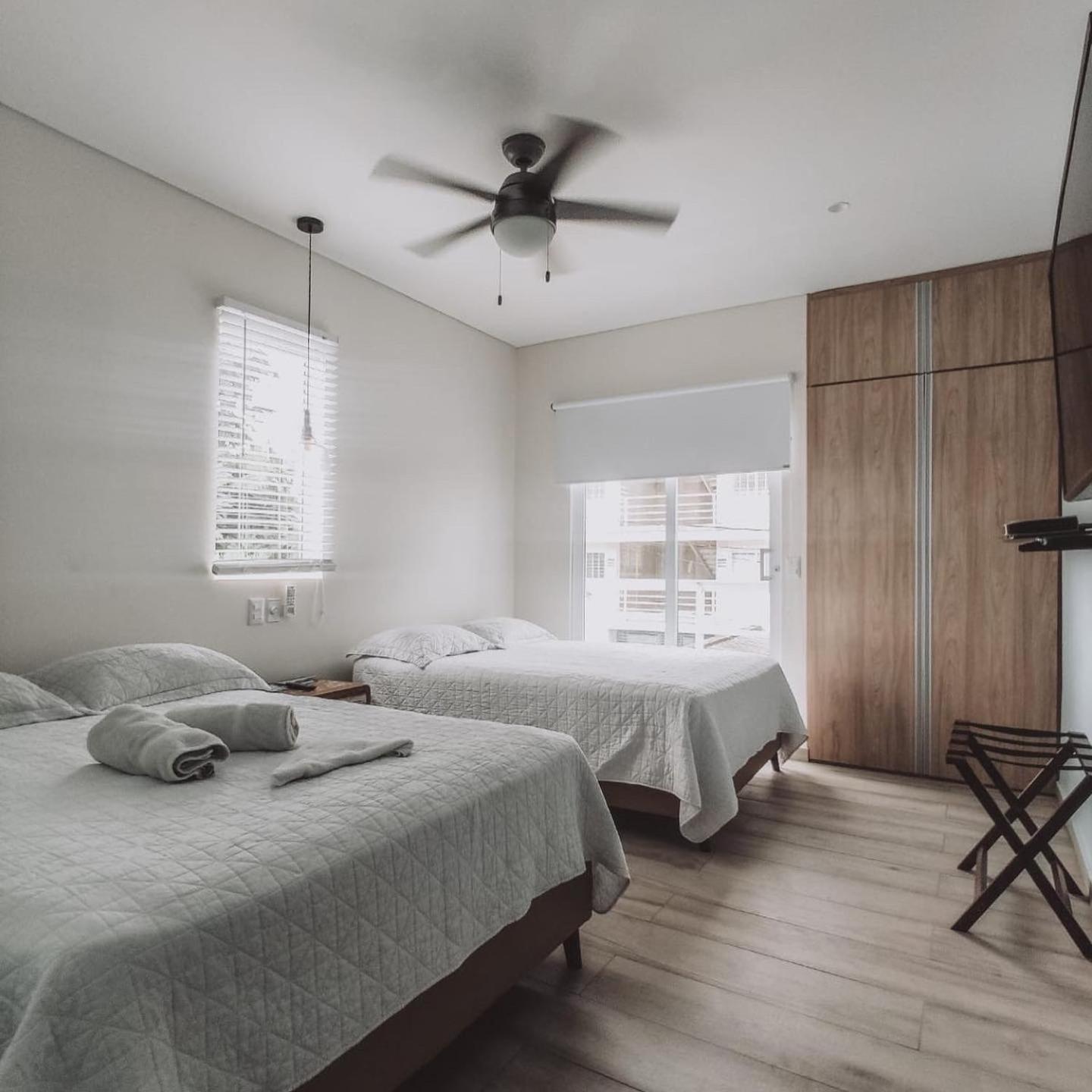 Quadruple Room with Private Bathroom