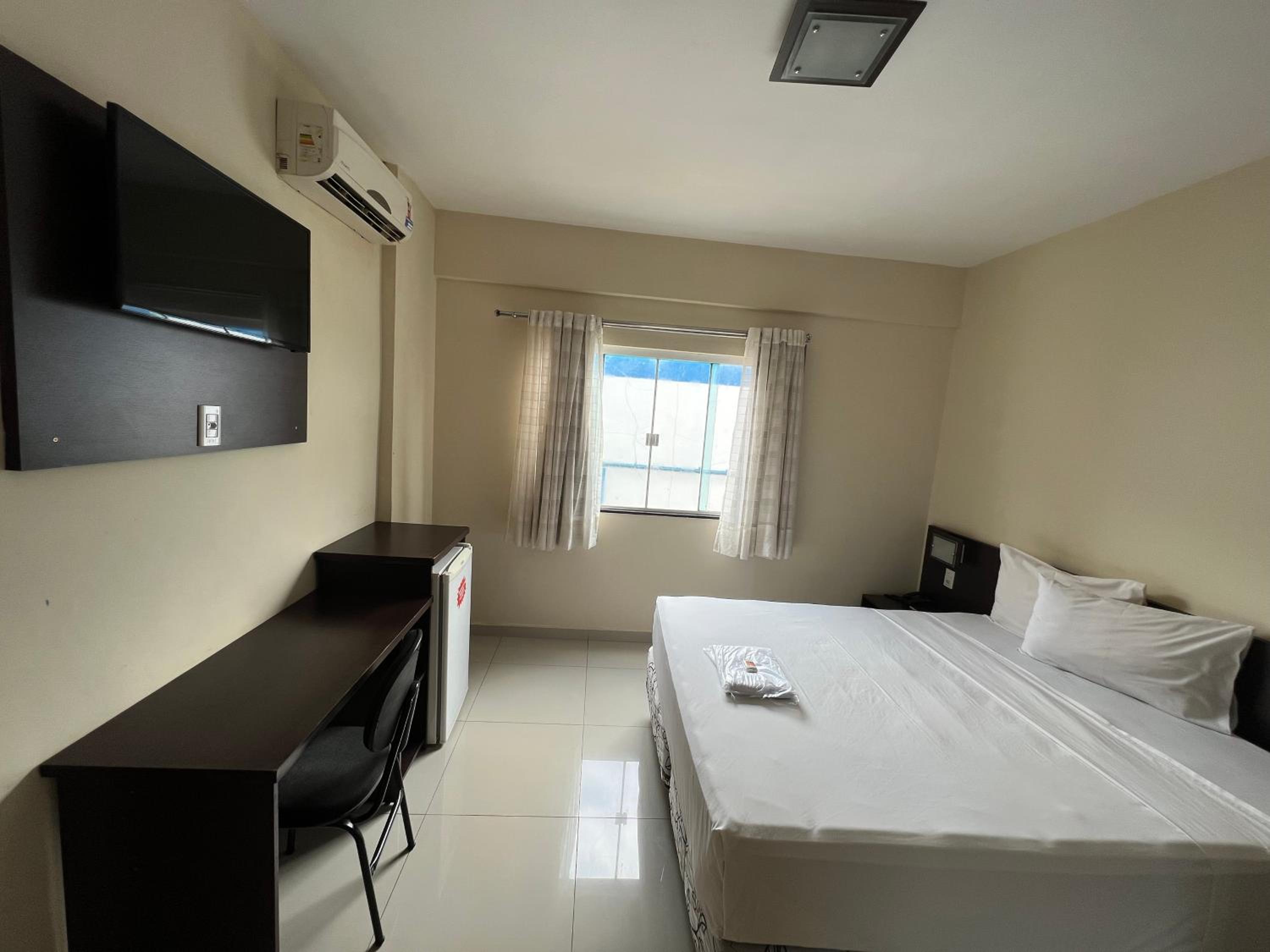 Standard Single Room - Photo 8