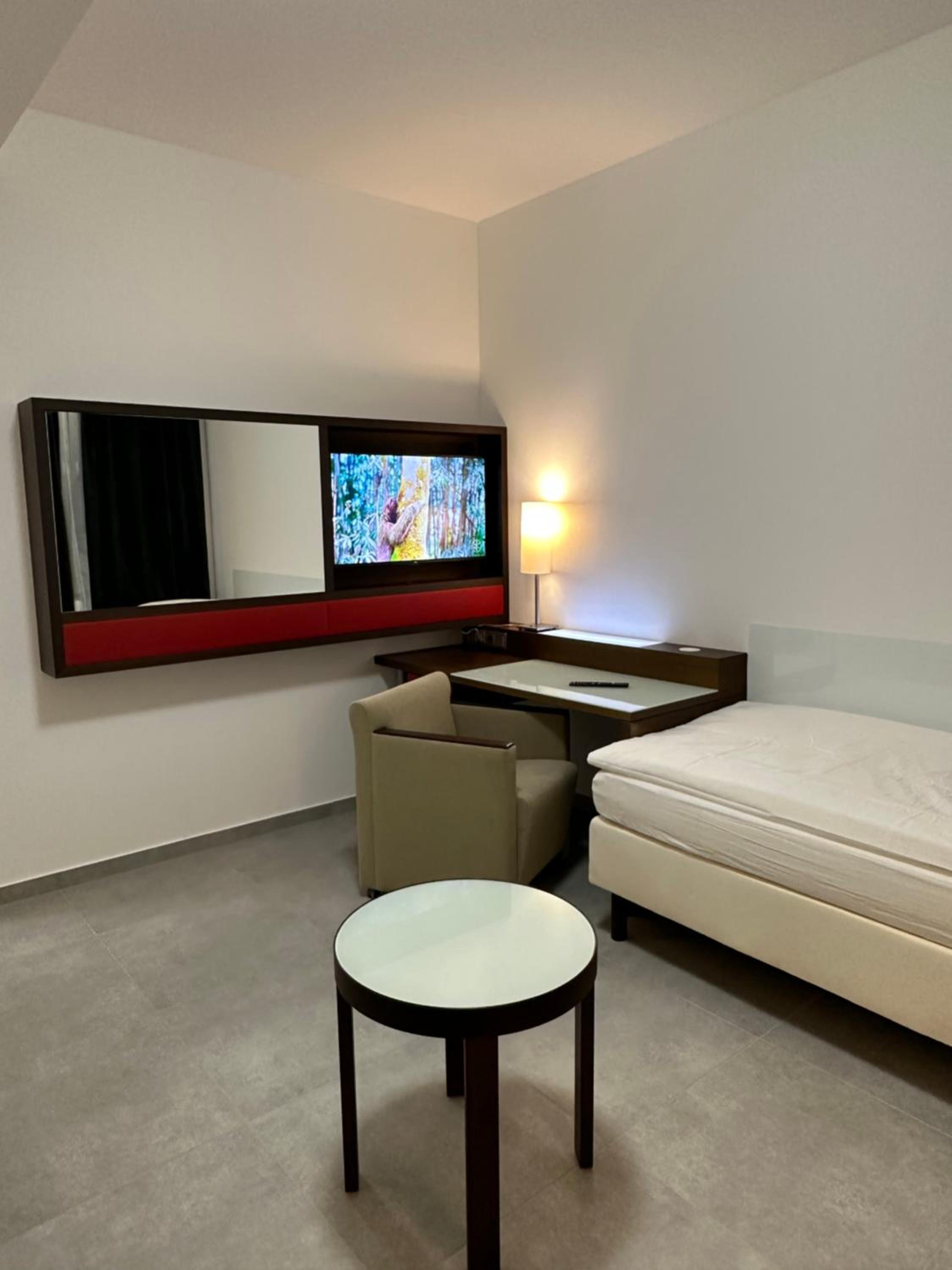 Double or Twin Room with Shared Bathroom